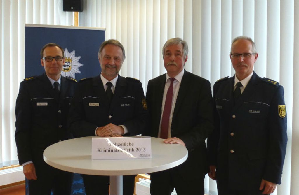 Franz Semling, Leiter Führungs- und Einsatzstab, Polizeipräsident Bernhard Rotzinger, Roland Haug, Leiter Kriminalpolizeidirektion Offenburg, Joachim Metzger, Leiter Direktion Polizeireviere.