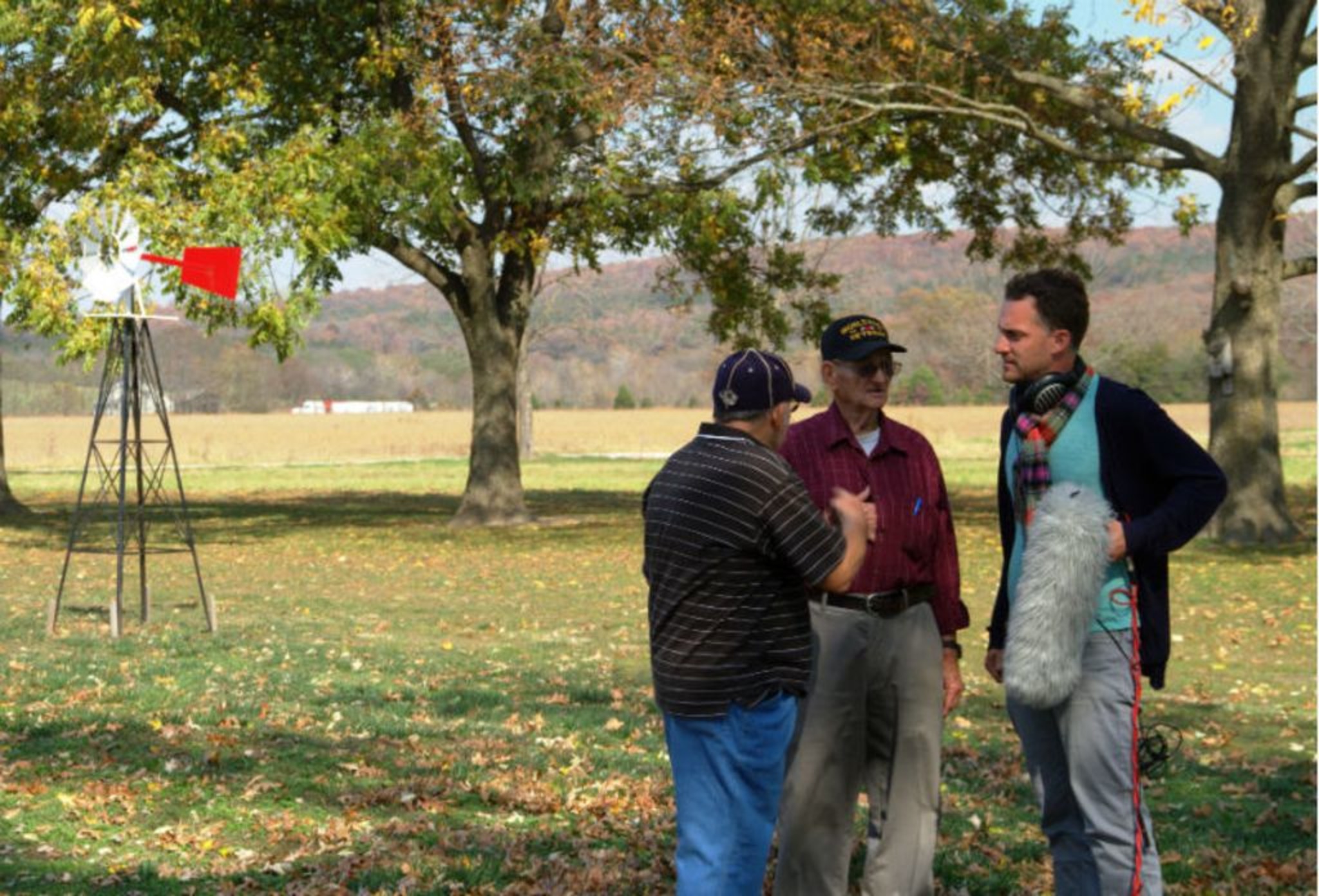 Schauspieler Johannes Suhm als DokumentarFilmer im Kino Durbach