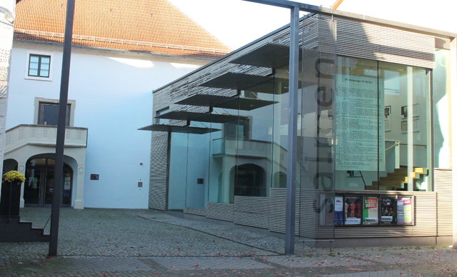 Der Salmen – ein Gebäude mit langer und wechselvoller Geschichte: Hier fand auch 1847 die Versammlung der „Entschiedenen Freunde der Verfassung“ mit den „Forderungen des Volkes“ statt.  | Foto: Foto: rek