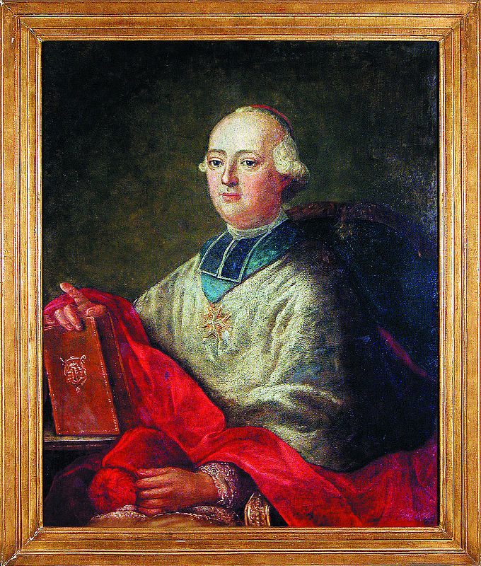 Unter den Ölgemälden, die nach dem Tod von Kardinal Rohan in Ettenheim verblieben und sich im Bürgersaal des Ettenheimer Rathauses befinden, ist auch die Darstellung des Louis-René-Edouard, Prince de Rohan-Guémené.