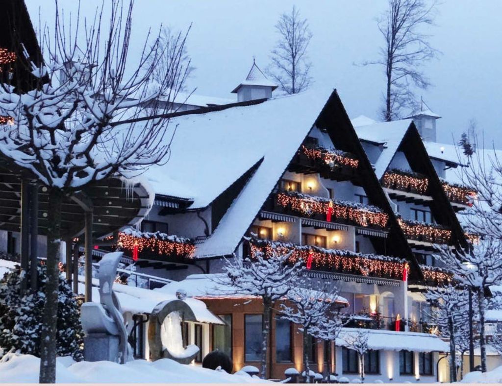 Das Relais und Châteaux Hotel Dollenberg in Bad Peterstal-Griesbach.