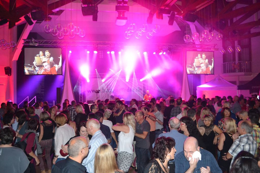 Die 23. Auflage der „Original Baden Media Ü30-Fete“ steigt am Samstag, 10. Oktober, in der Sternenberghalle Friesenheim.
