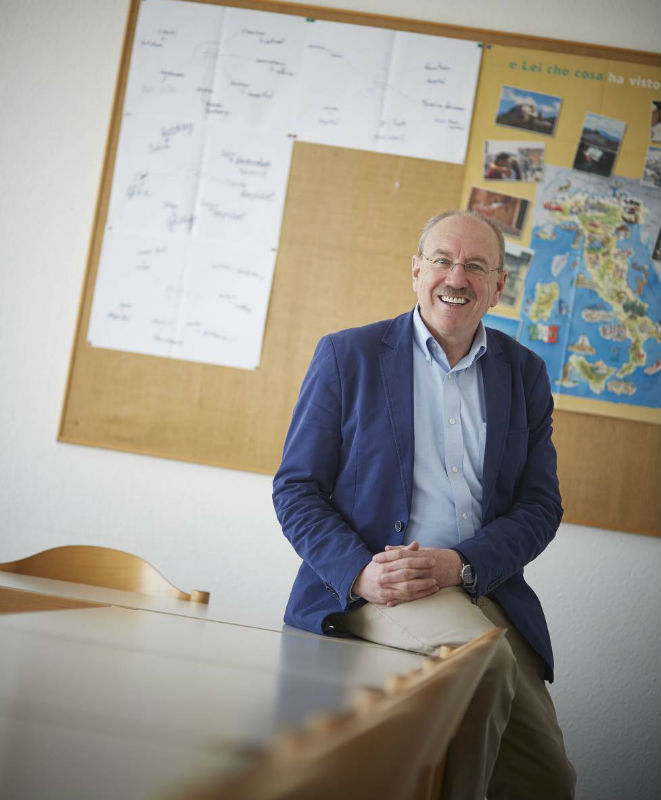 Günter Fröhlich – noch wenige Tage Leiter der VHS Ortenau mit Sitz in Oberachern – wird der Erwachsenenbildung auch im Ruhestand noch als Ausbilder der Weinguides erhalten bleiben.