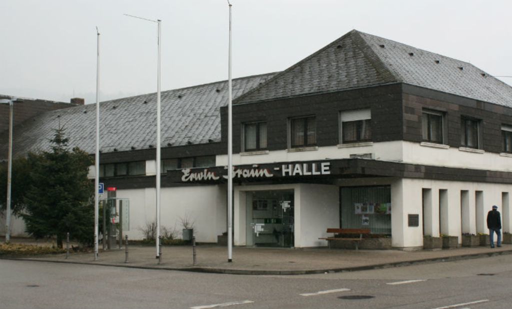 Die Tage der alten Erwin-Braun-Halle scheinen gezählt.