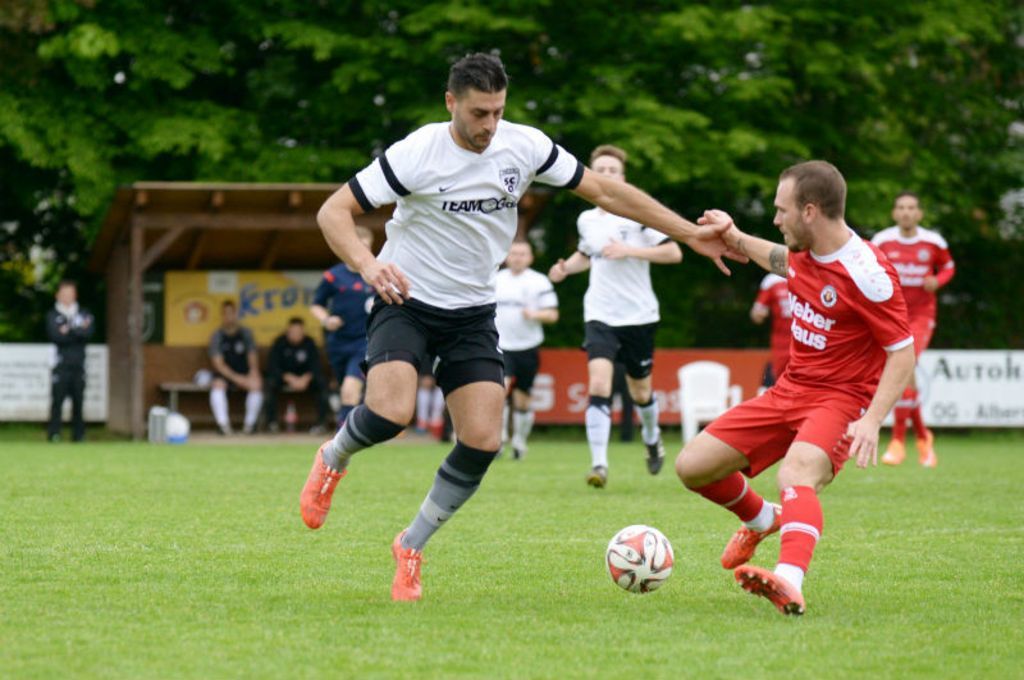 Der SC Offenburg (in Weiß) zeigte eine deutlich verbesserte Leistung.