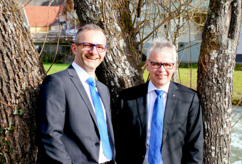 Die beiden Vorstände Martin Heinzmann (rechts) und Oliver Broghammer