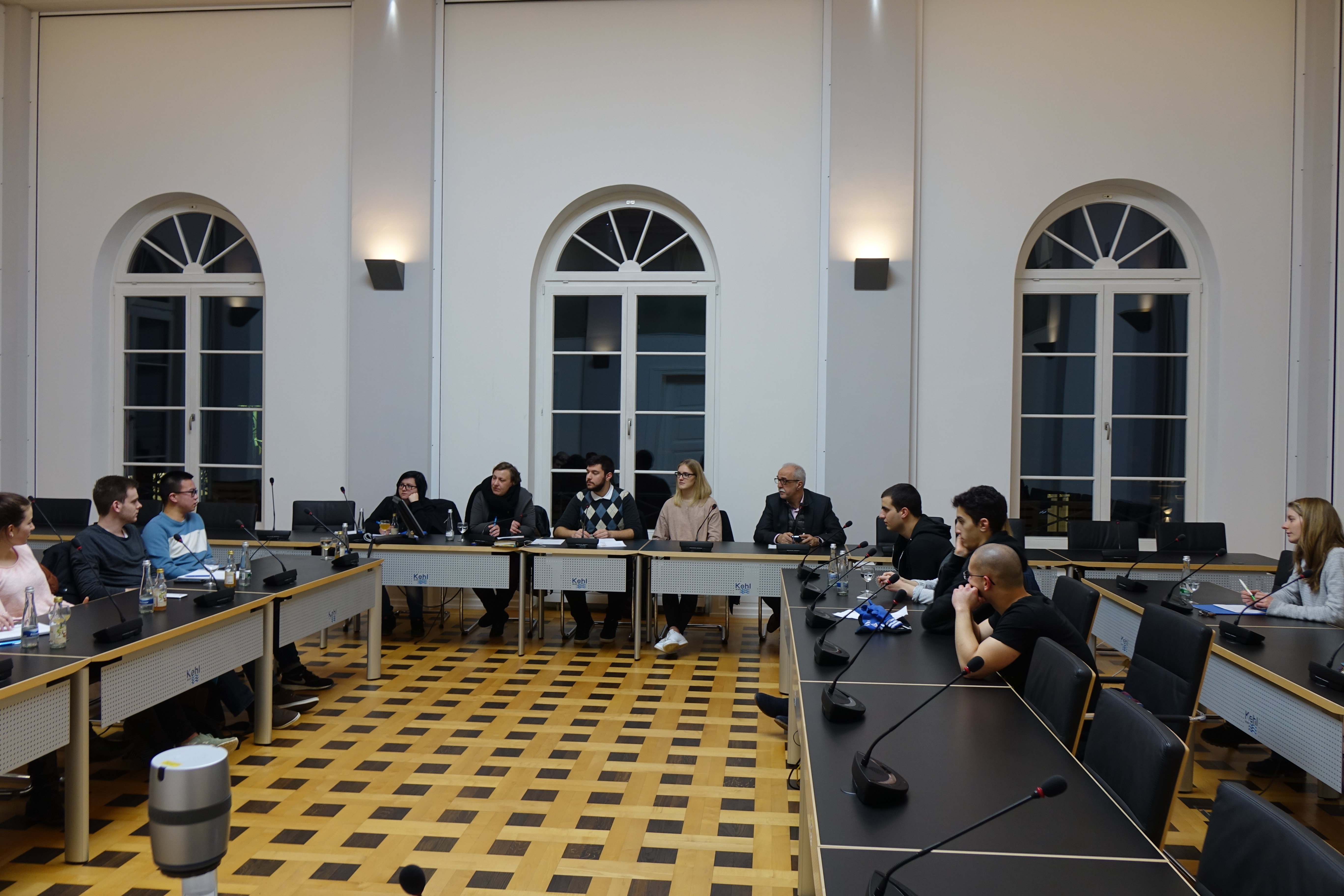 Der Jugendgemeinderat tagte vor wenigen Tagen im Bürgersaal des Kehler Rathauses.