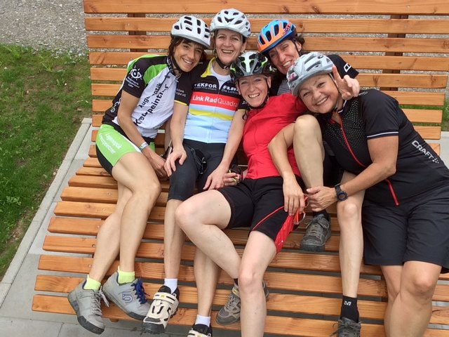 Mit dem Schwarzwaldverein Seelbach unterwegs auf einer etwas anderen, aber super lustigen Muttertagstour, mit vielen Höhenmetern und Kilometern und noch mehr Spaß  | Foto: Eingesendet von: Elke Baumann