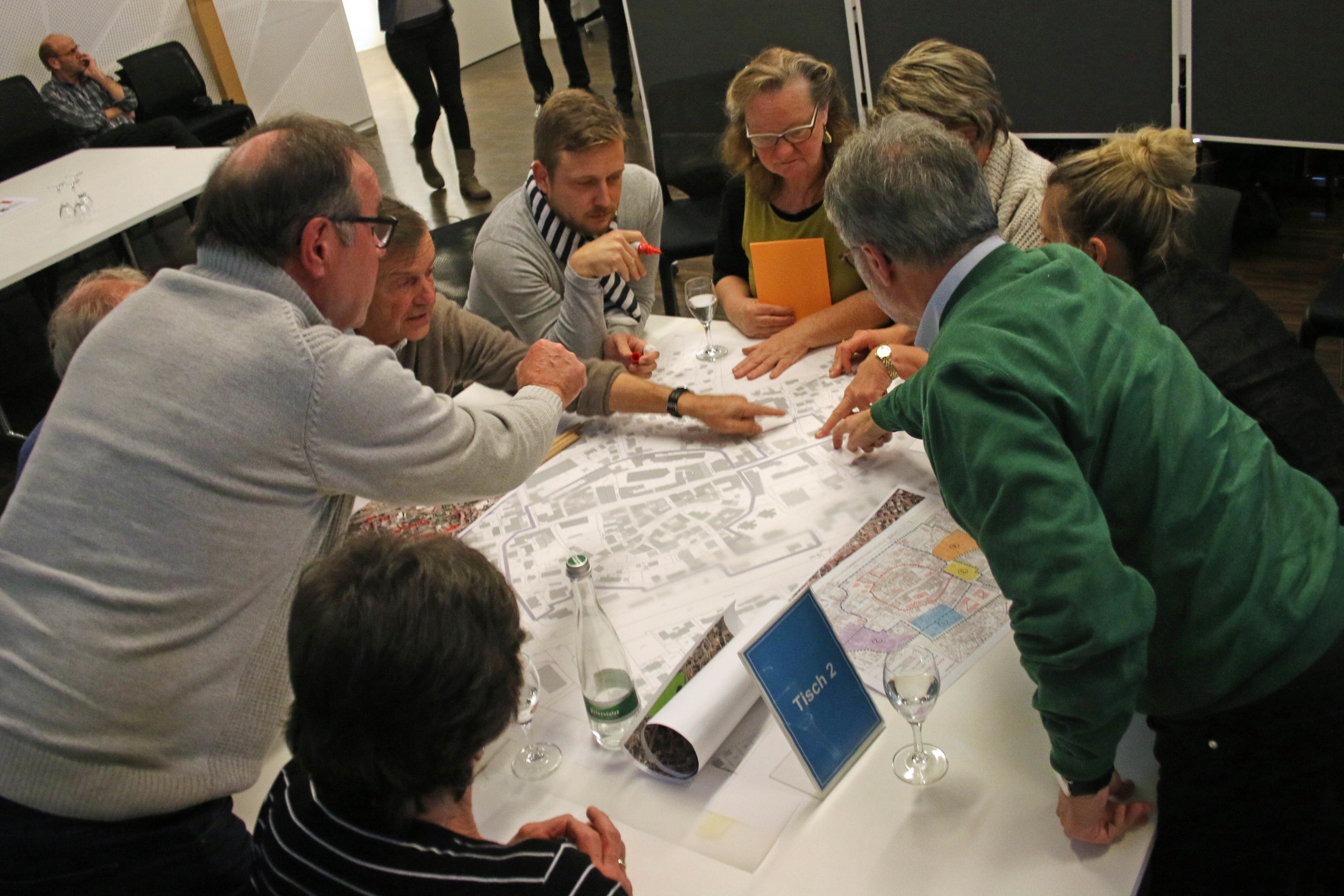Die Planungswerkstatt Städtebau diskutierte Lösungsansätze für das neue Quartierskonzept in Oberkirch.