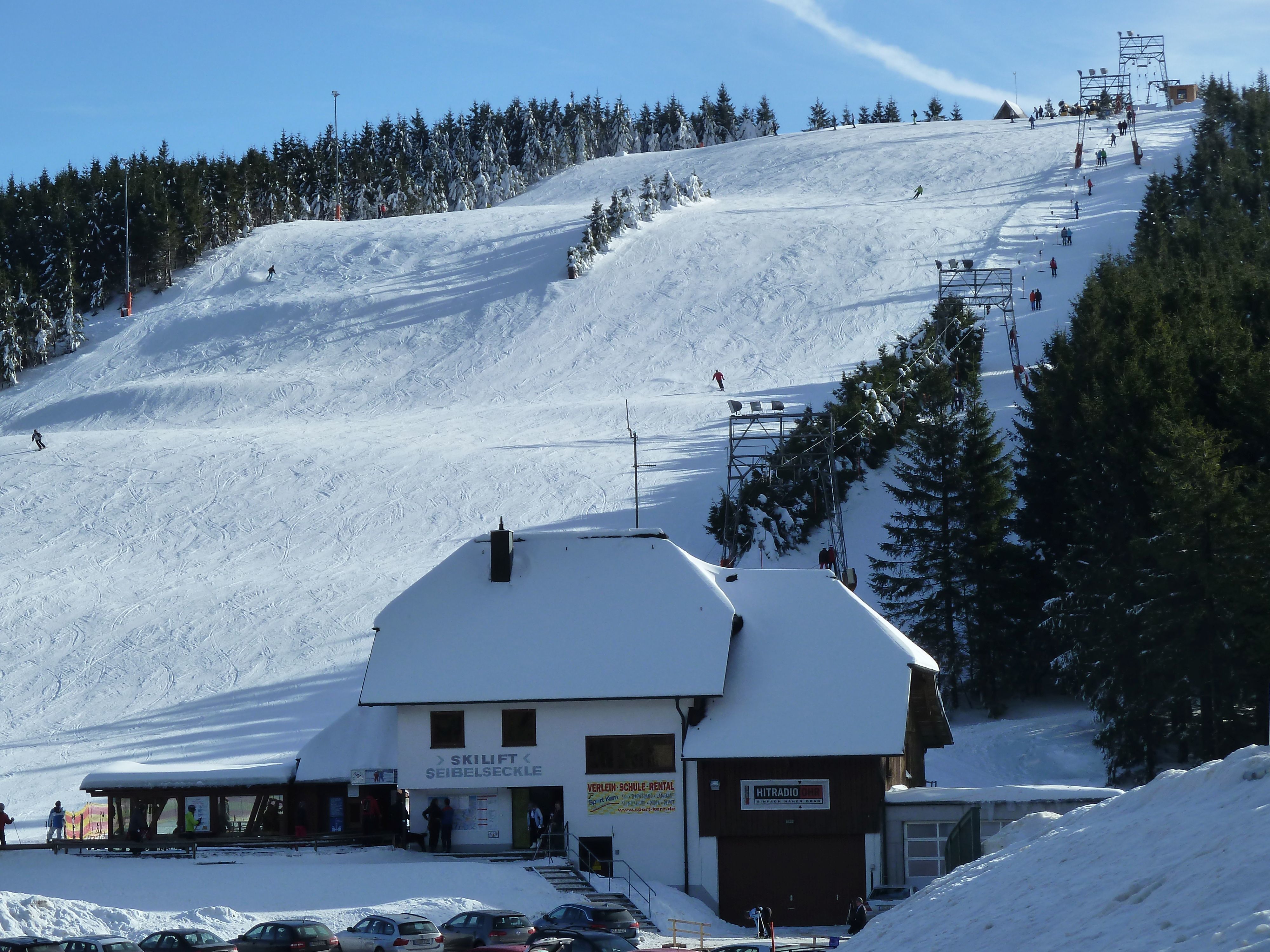 Am Seibelseckle kommen seit sieben Jahren auch Schneekanonen zum Einsatz.