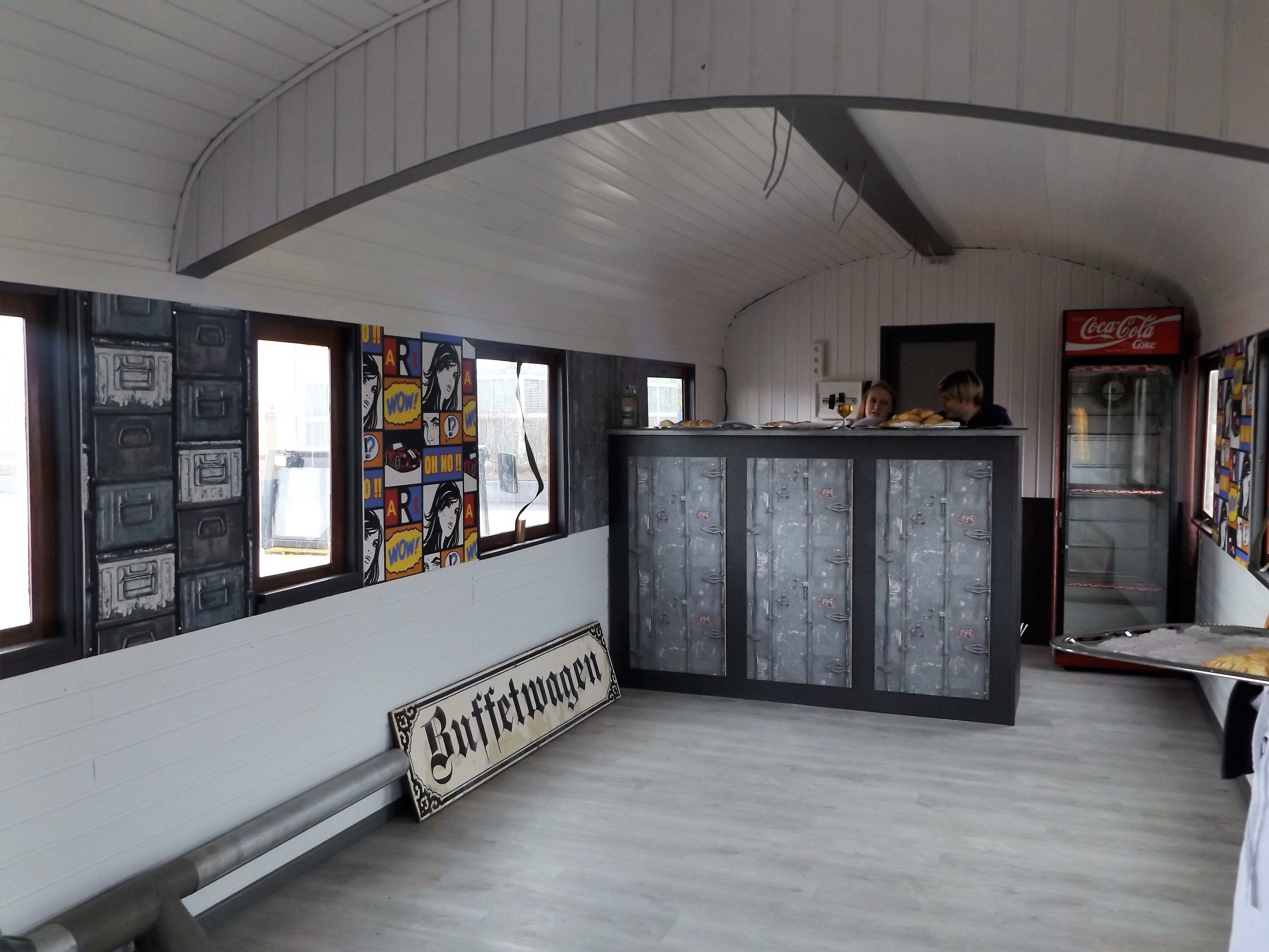 Im Rahmen des Projekts „Kinder- und jugendgerechte Landesgartenschau“ wurde das Jugendcafé auf den Weg gebracht. Jugendliche ab 15 Jahren, die hier mitarbeiten wollen, können sich im Schlachthof melden.