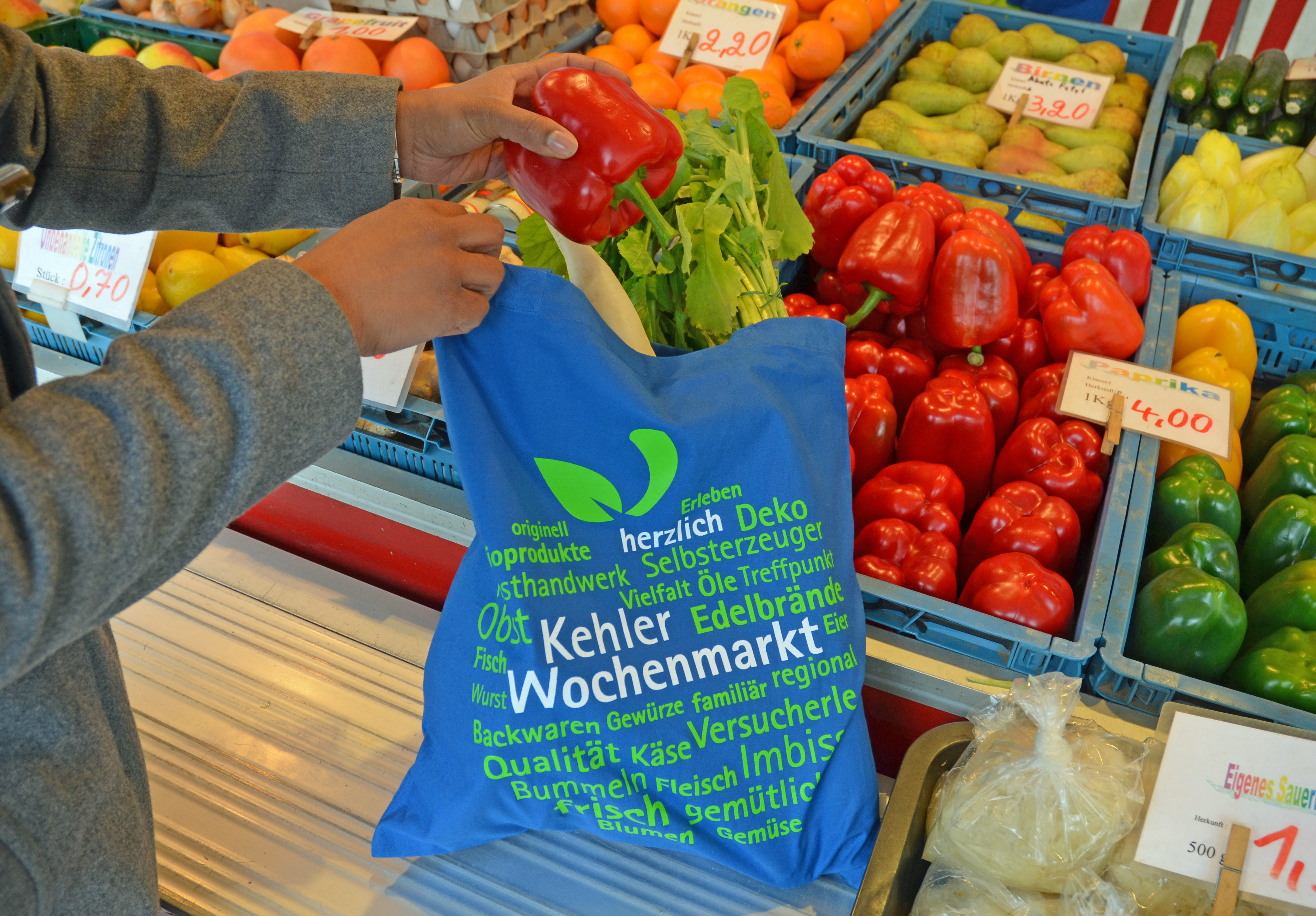 Mit Fairtrade-Einkaufstaschen in Kehl-Blau zu einem bewussteren Umgang mit Plastiktüten