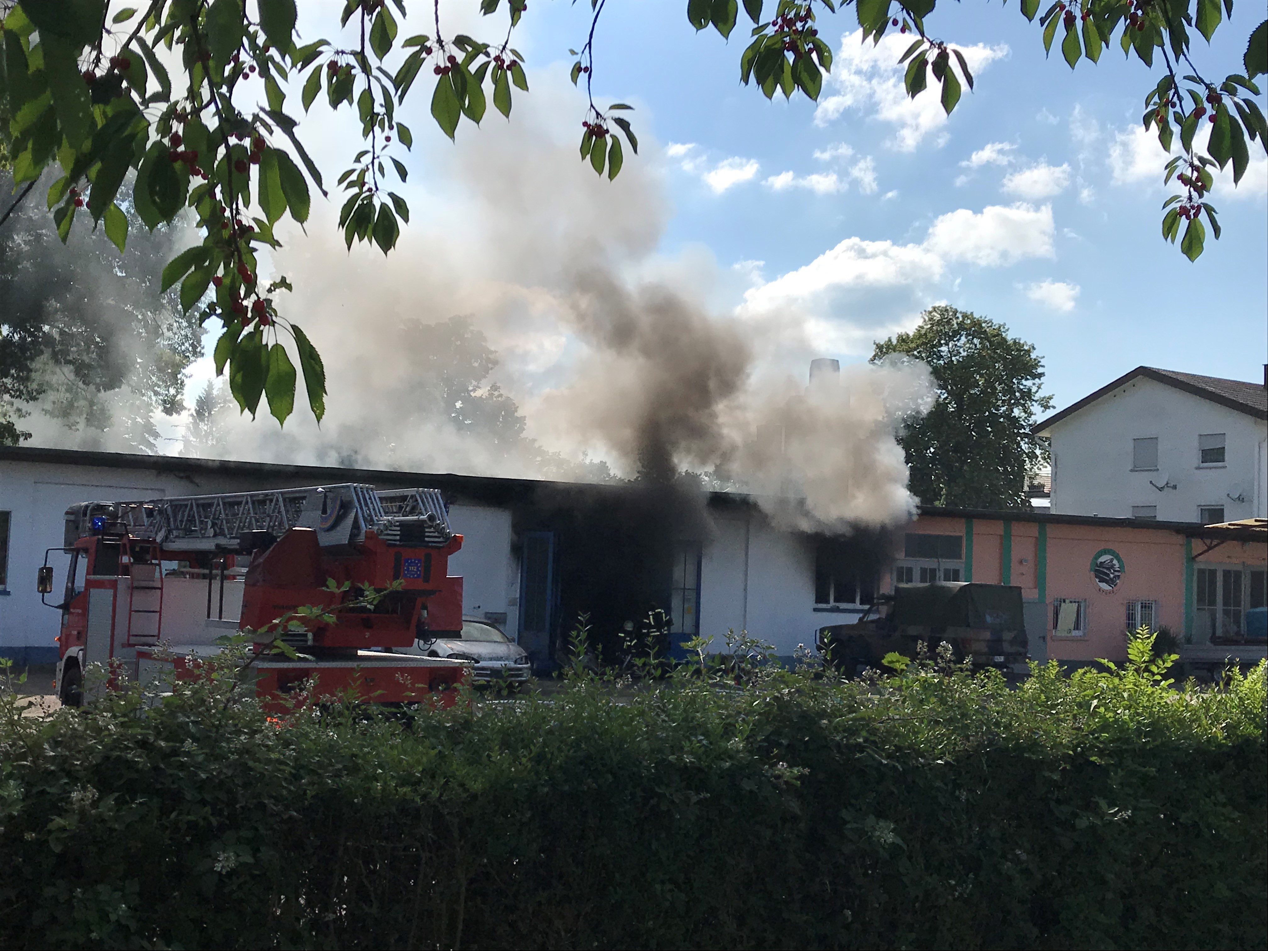 Schnelle und gute Arbeit leistete die Feuerwehr gestern in Achern. Personen wurden nicht verletzt.