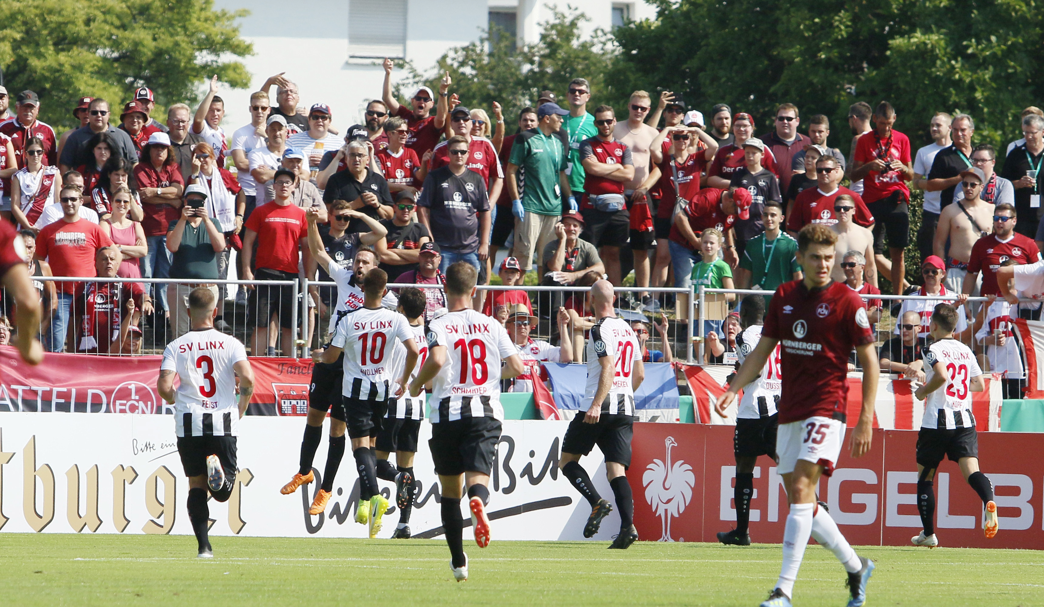 Nur wenige Minuten nach dem 1:0 durch Mikael Ishak konnte sich der SV Linx über den Ausgleichstreffer in der 21. Spielminute von Marc Rubio freuen.