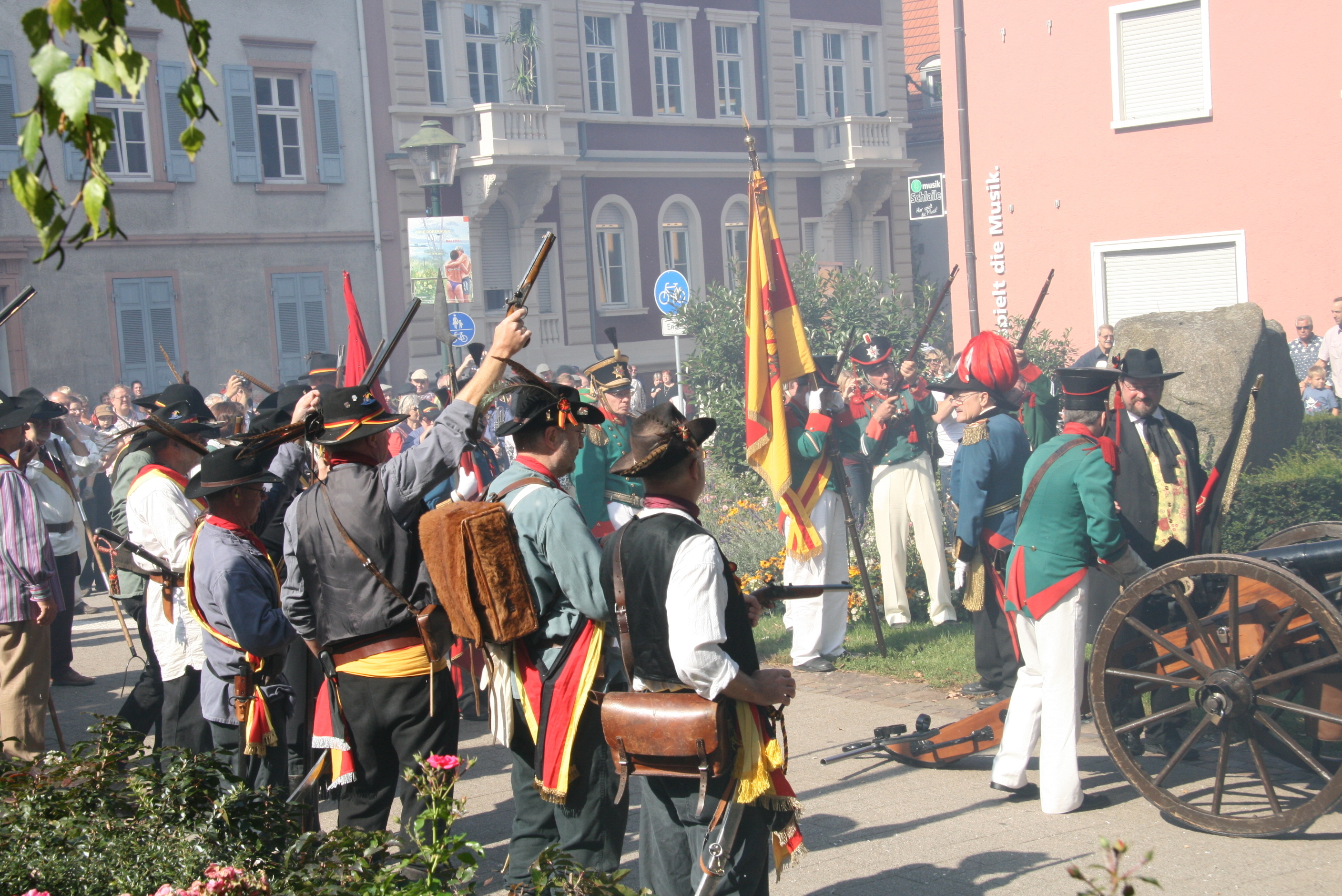 Alle zwei Jahre feiert Offenburg das Freiheitsfest zur Erinnerung an die badische Revolution 1847/1848, die sich auf die Verfassung beruft, die 1818 in Kraft trat.