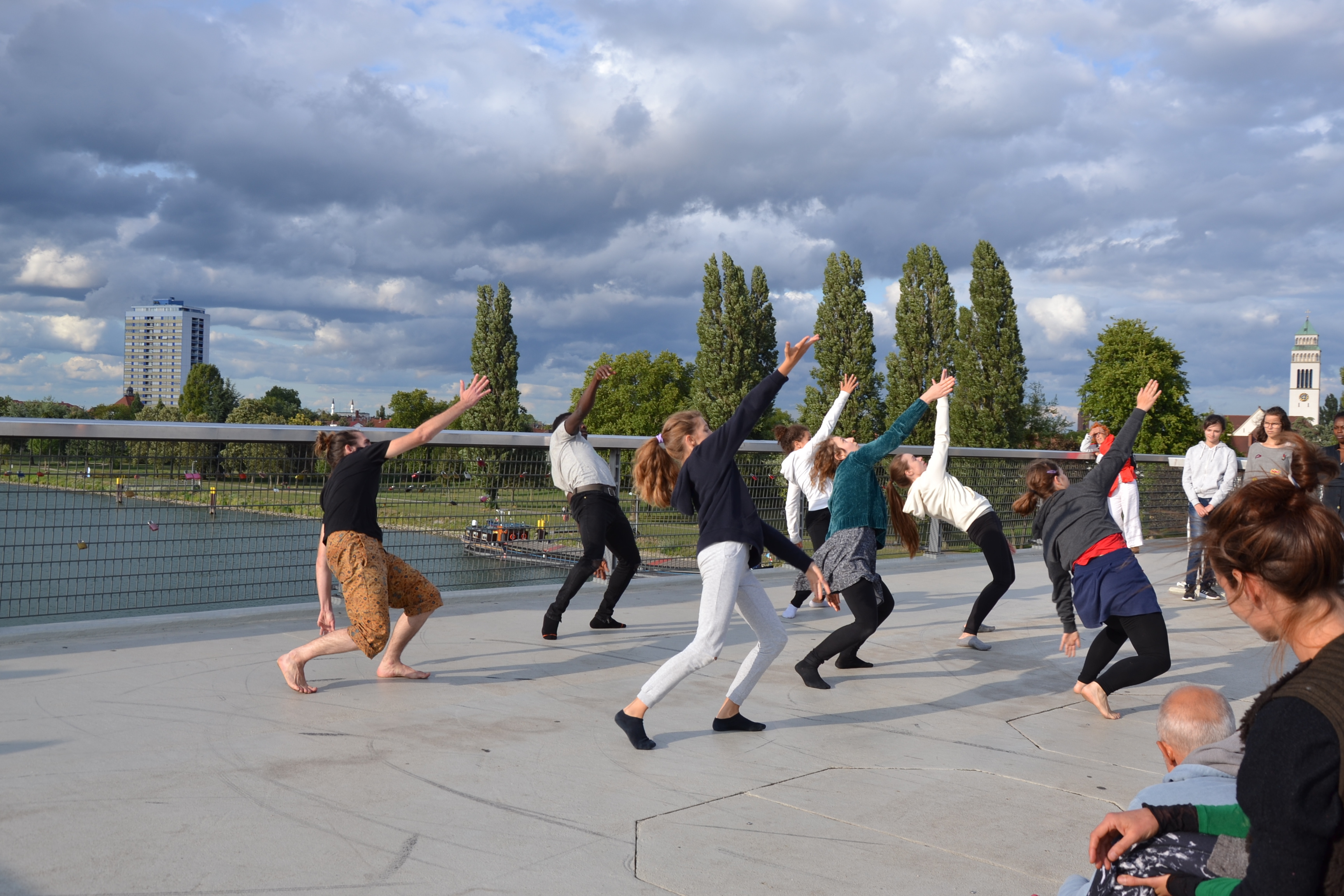 Das Projekt "KorresponDanse 4.0" bei seinem Abschluss auf der Passerelle.