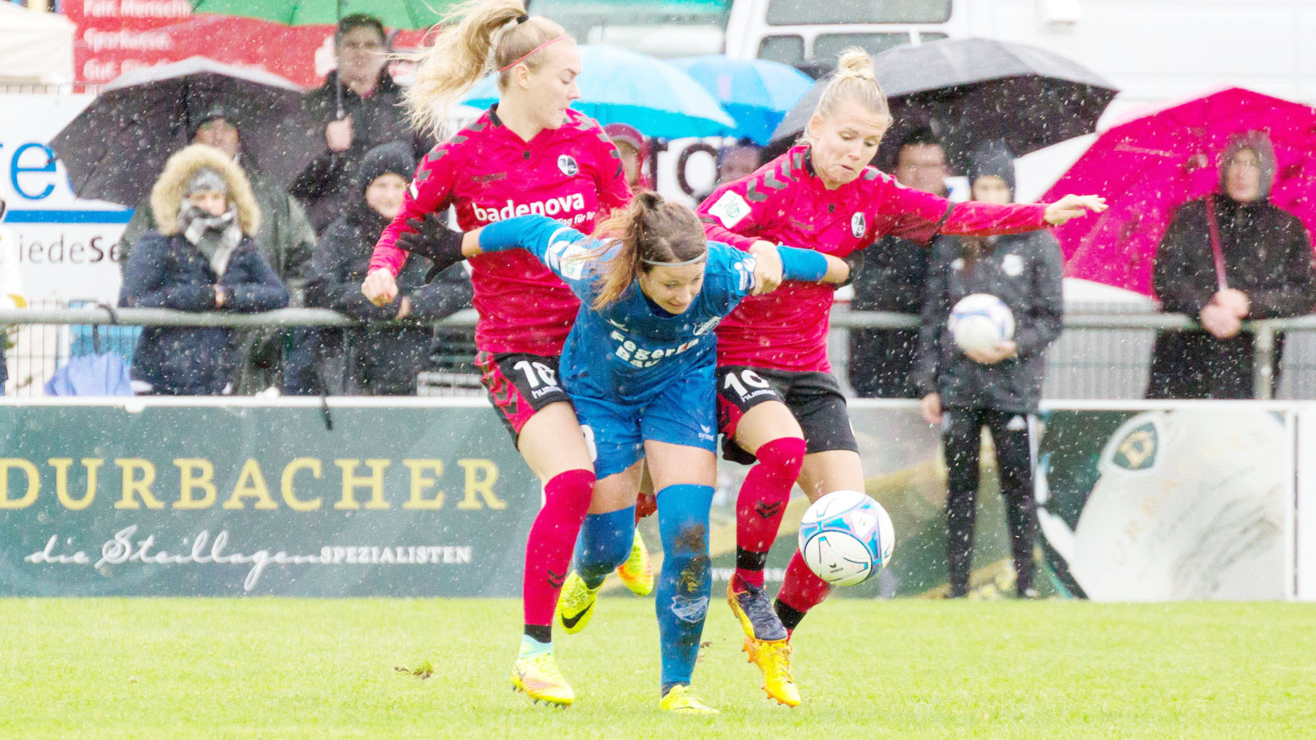 Schon in der vergangenen Saison sahen die Zuschauer ein spannendes Derby in Sand.