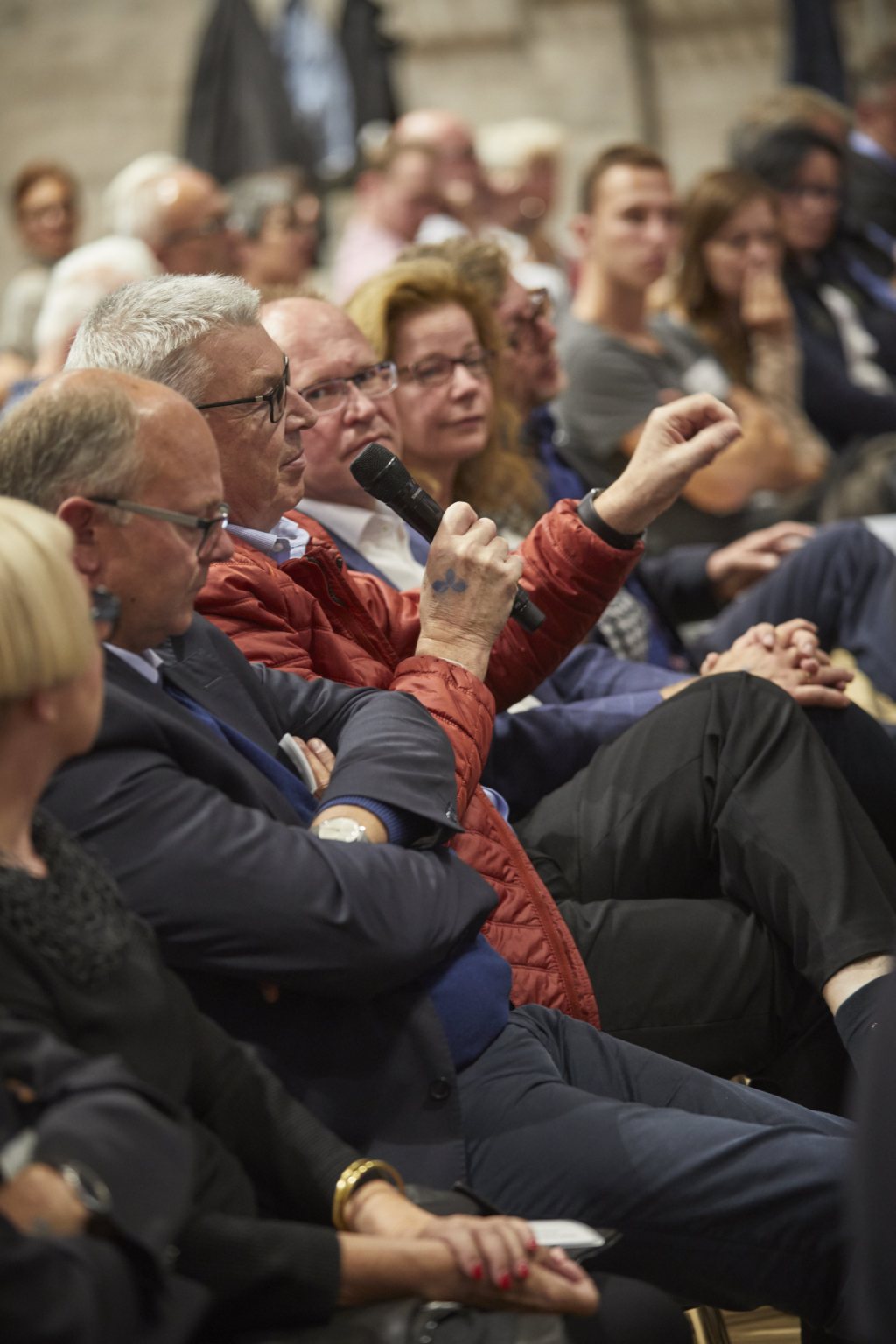 Fragen erlaubt: Das Publikum beteiligte sich an der Diskussion.
