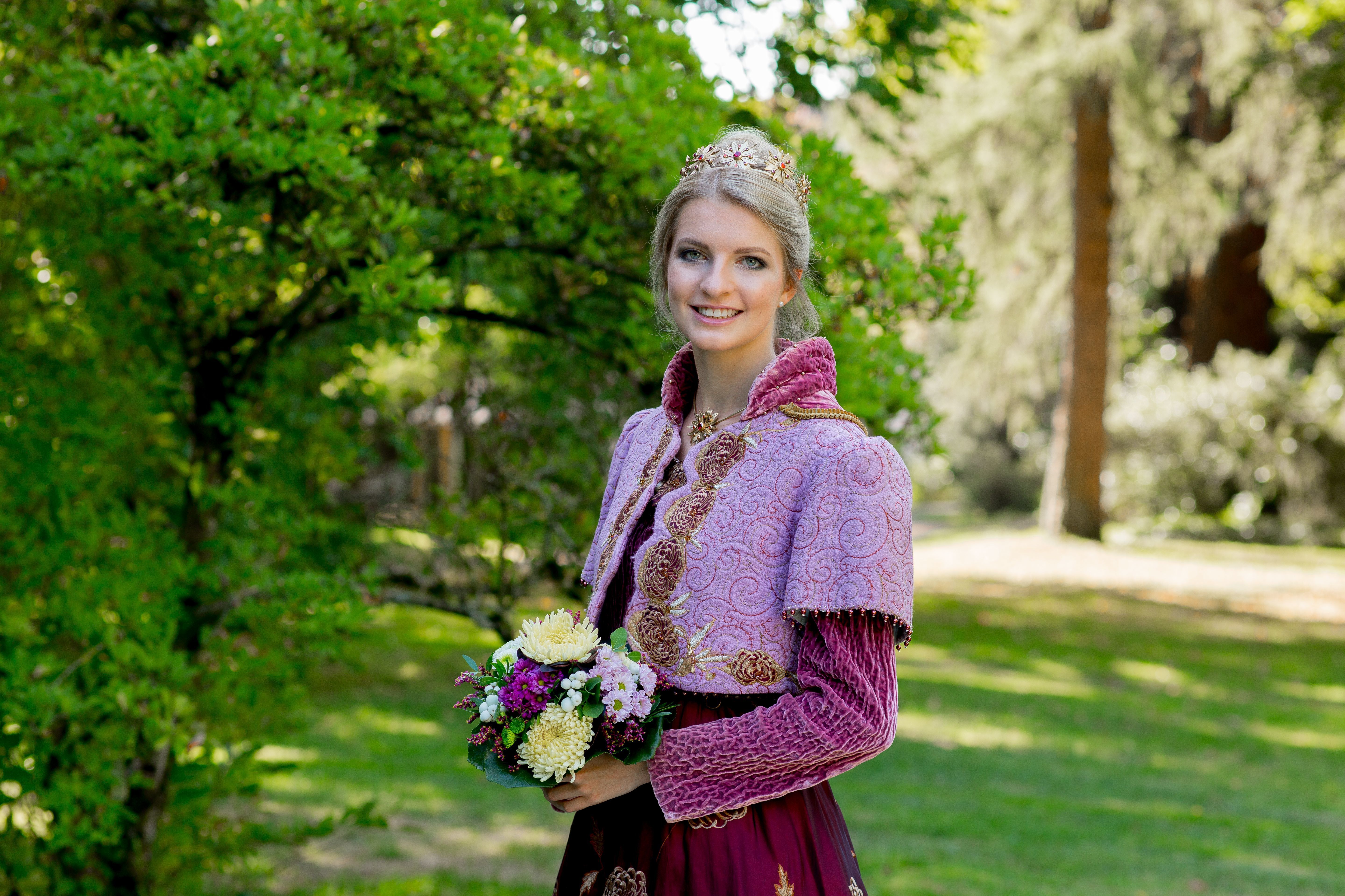 Sonja I. ist die neue Chrysanthemenkönigin