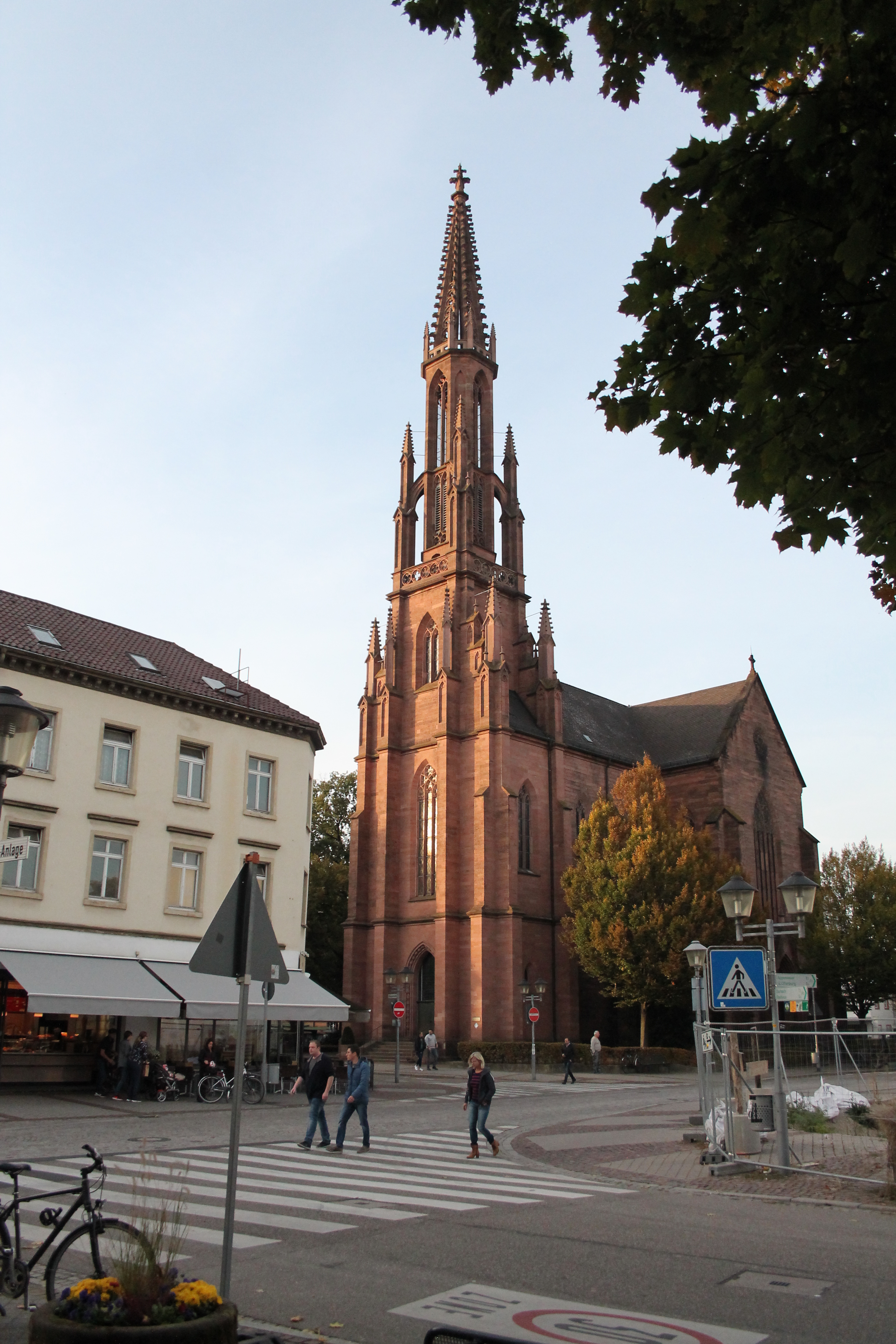 Der badische Architekt Eisenlohr entwarf auch die evangelische Stadtkirche.