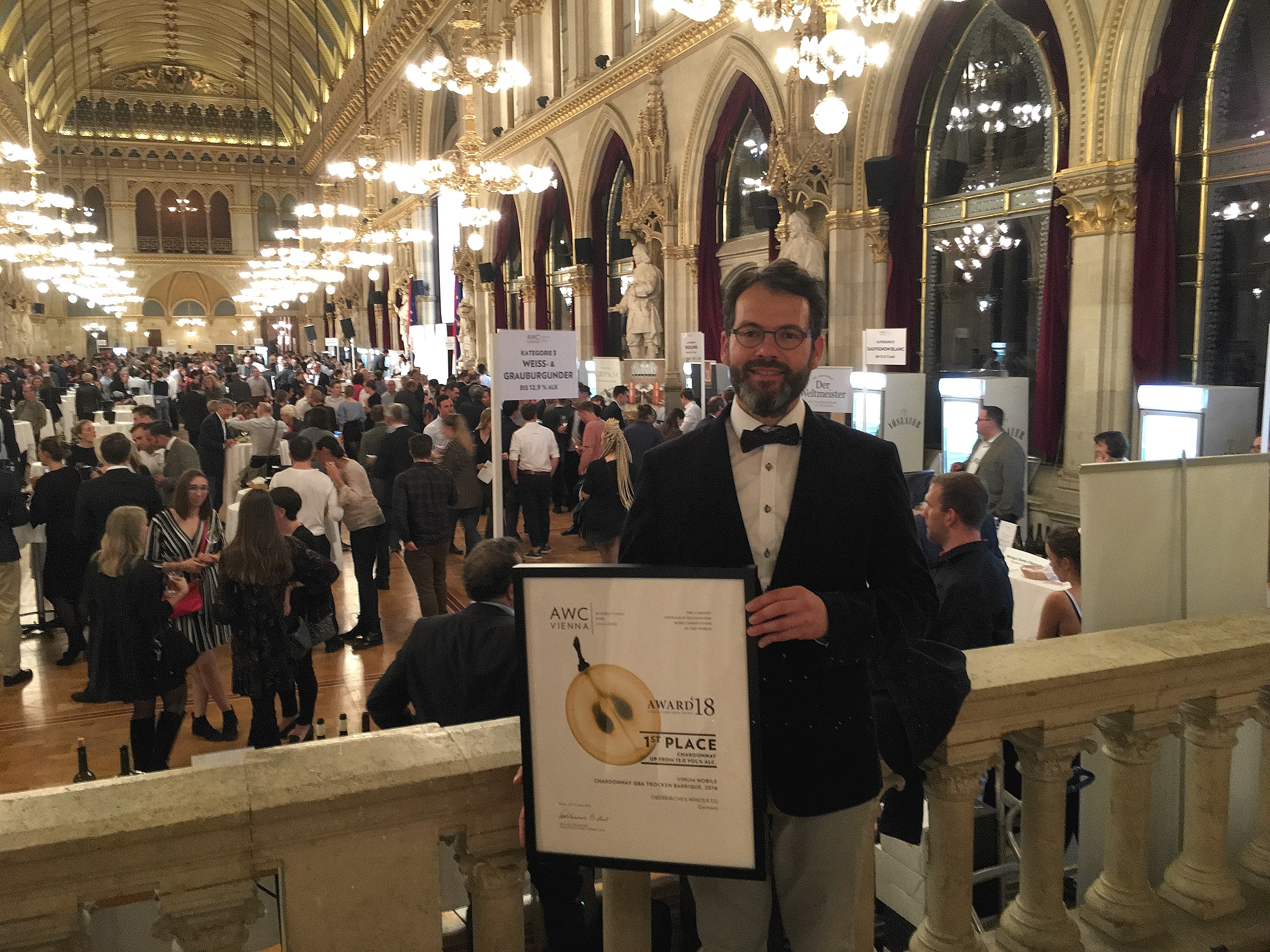 Qualitätsmanager Frank Männle durfte im Wiener Rathaus den Weltmeistertitel für den Chardonnay entgegennehmen.