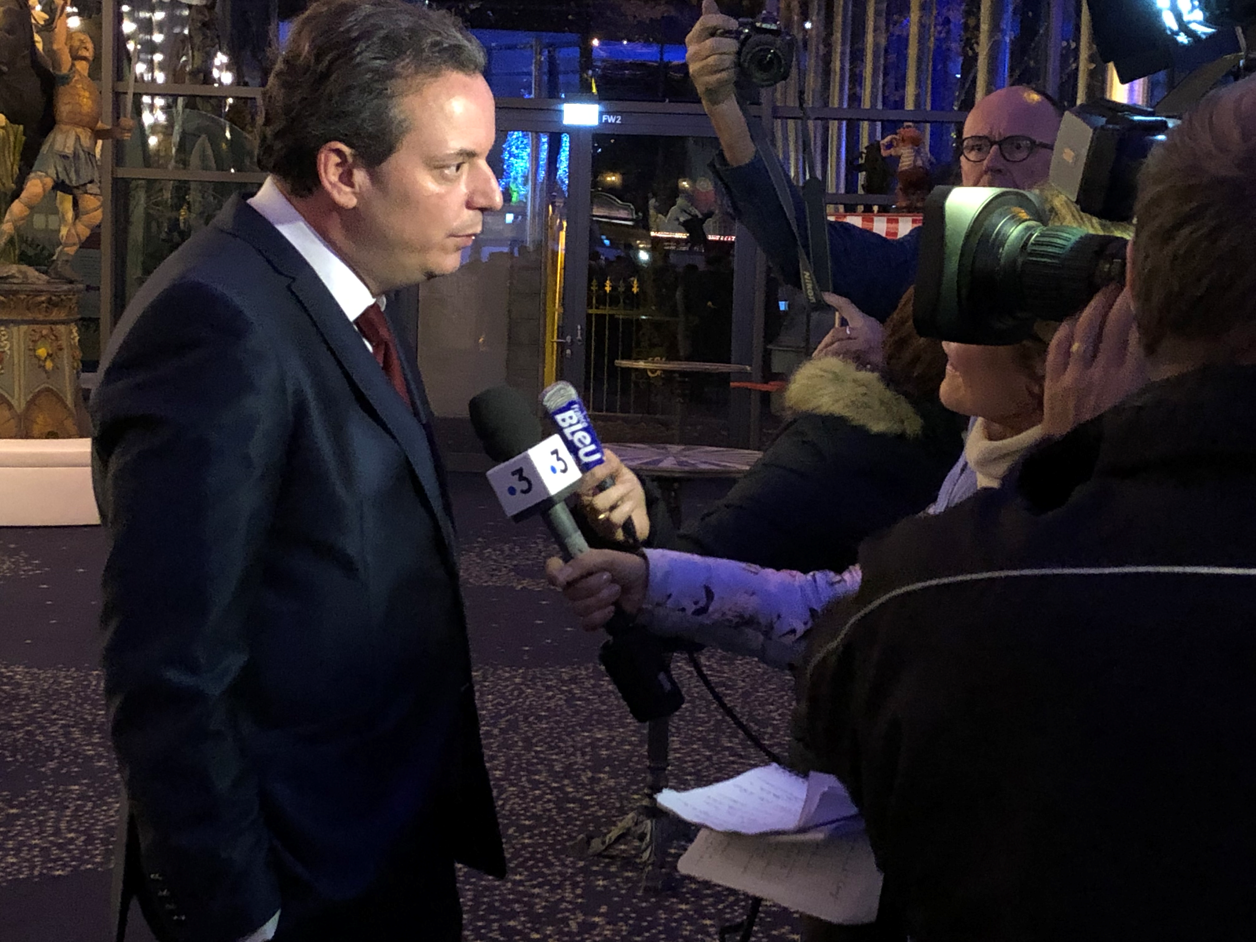 Der deutsch-französische Medienrummel um Michael Mack war am Dienstagabend groß.