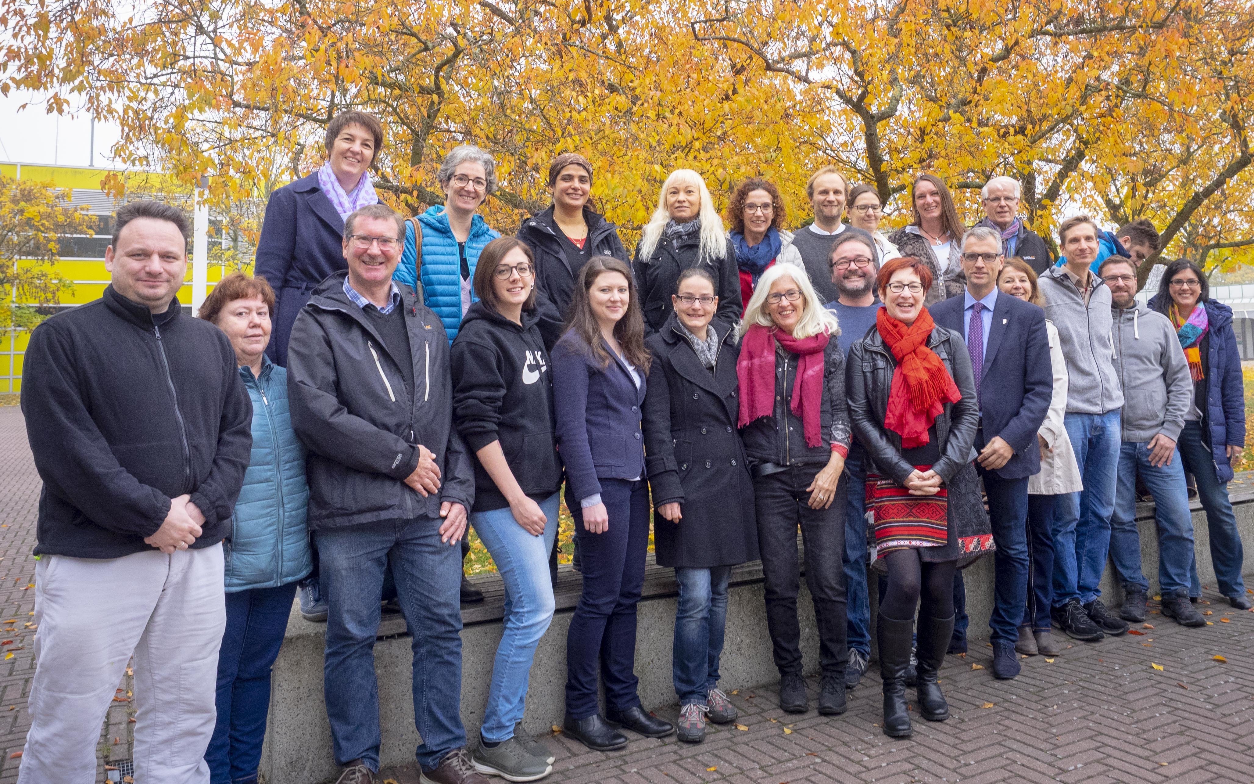 Das Team der Ersthelferinnen und Ersthelfer der Hochschule Offenburg ist auf eine stattliche Größe angewachsen.
