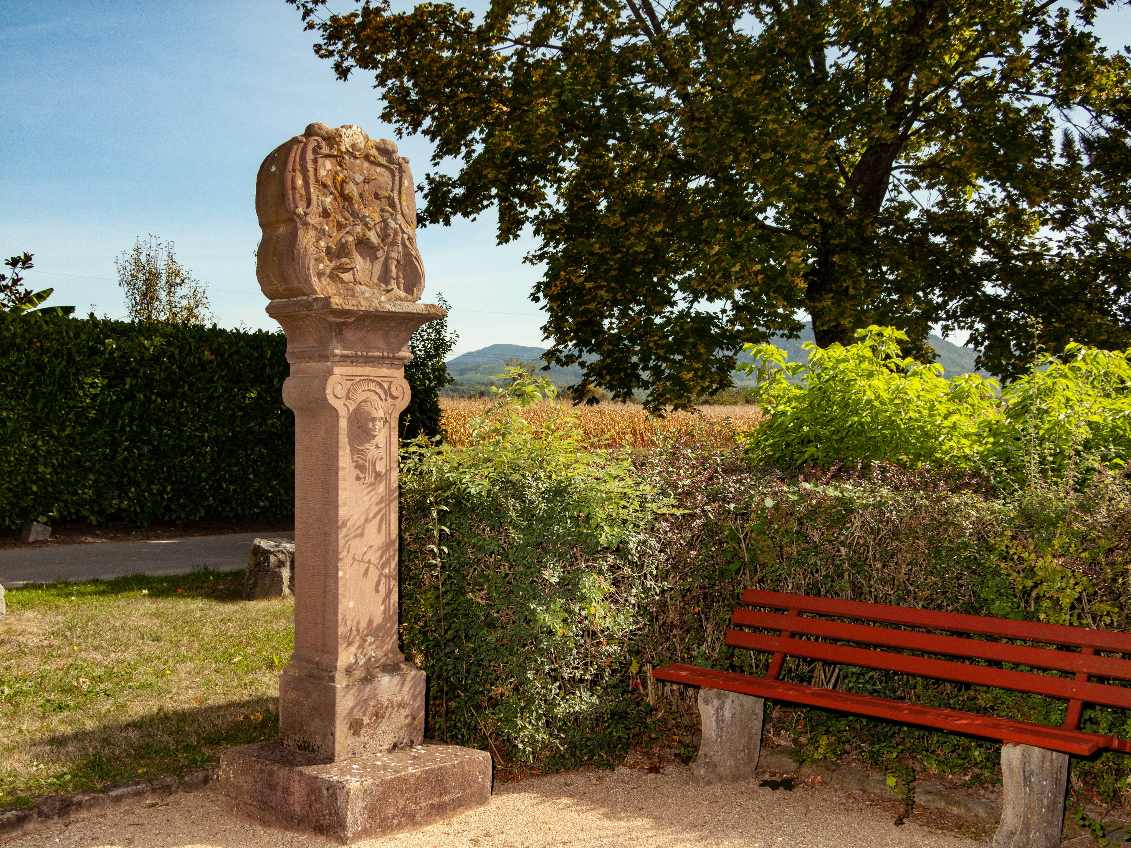 Eine der sechs Stationen des historischen Kreuzweges von Offenburg-Griesheim