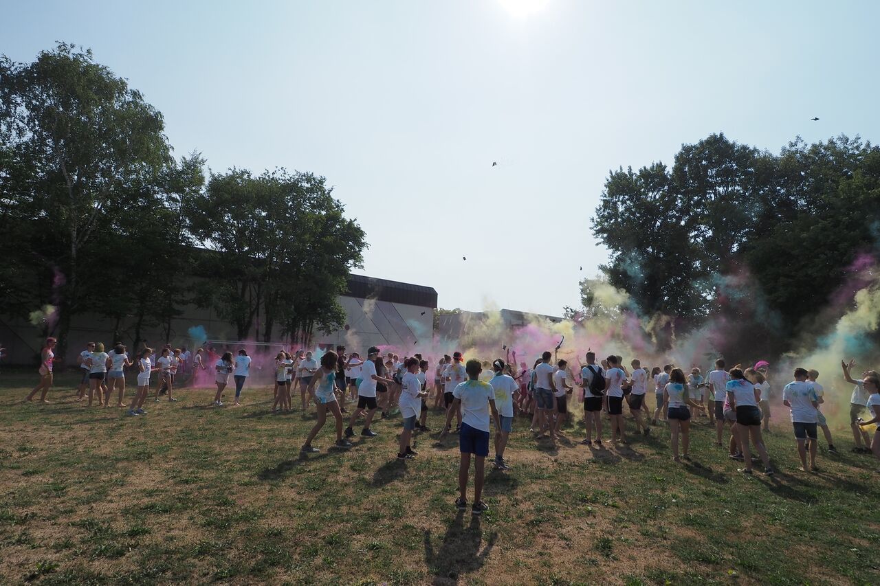 "Bunt statt braun" war das Motto des "Farbenfests" 2018
