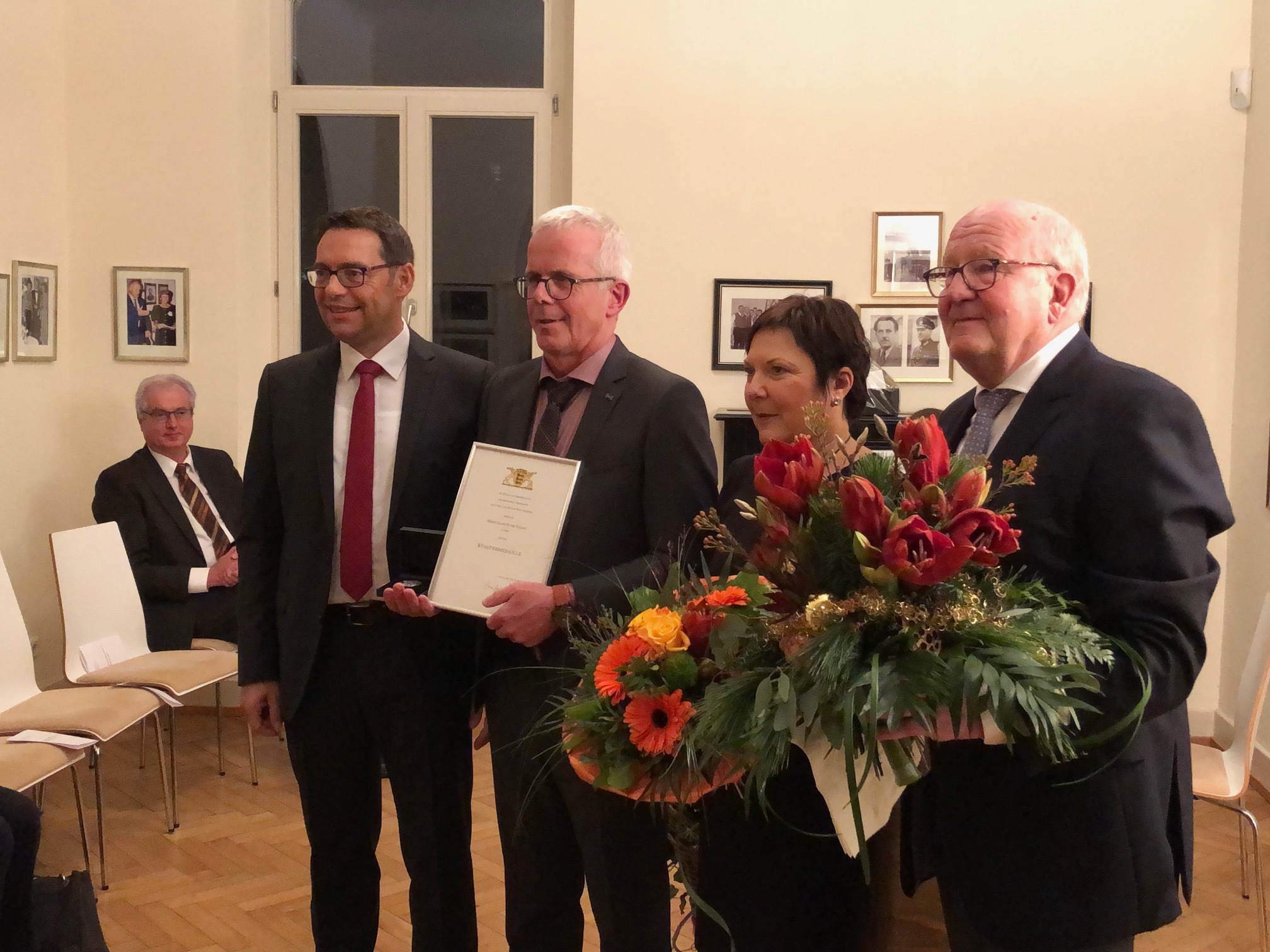 Unser Foto zeigt Klaus Muttach, Klaus-Peter und Sieglinde Vollet sowie Bernd Rendler (v. l.)