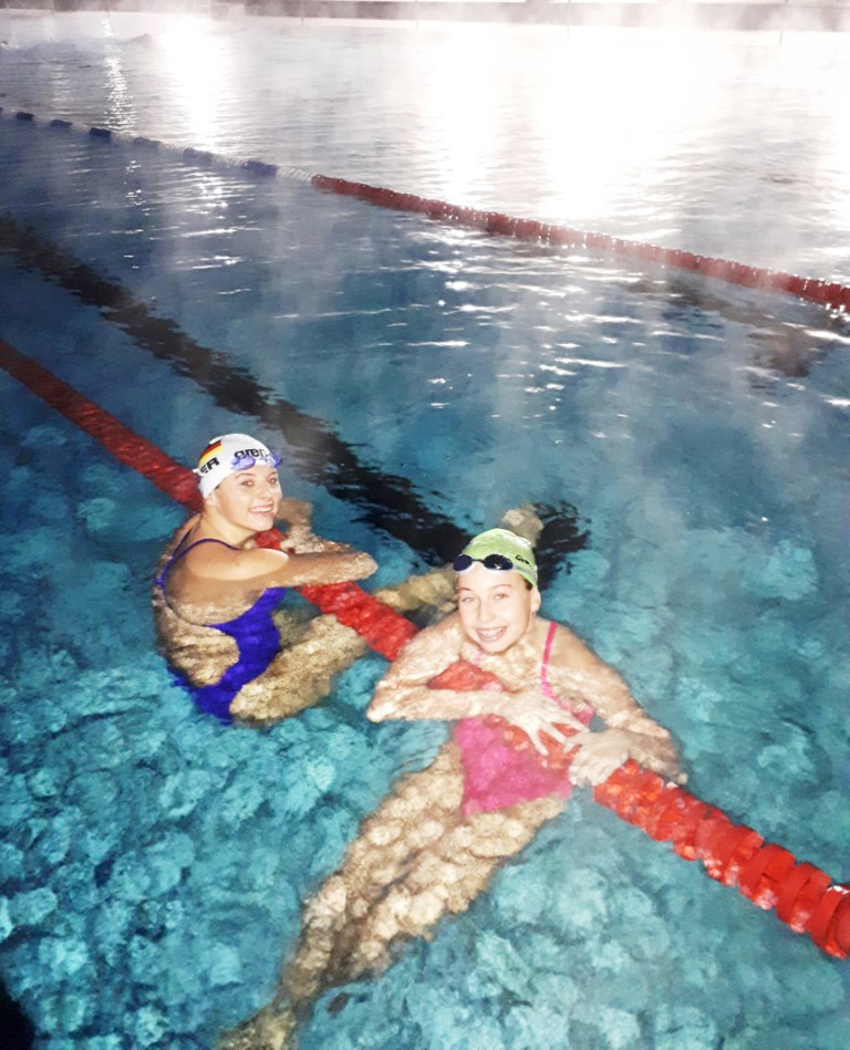 Chiara und Alessa Mnich vom SV Kehl konnten auch bei den badischen Kurzbahnmeisterschaften in Leimen wieder überzeugen.