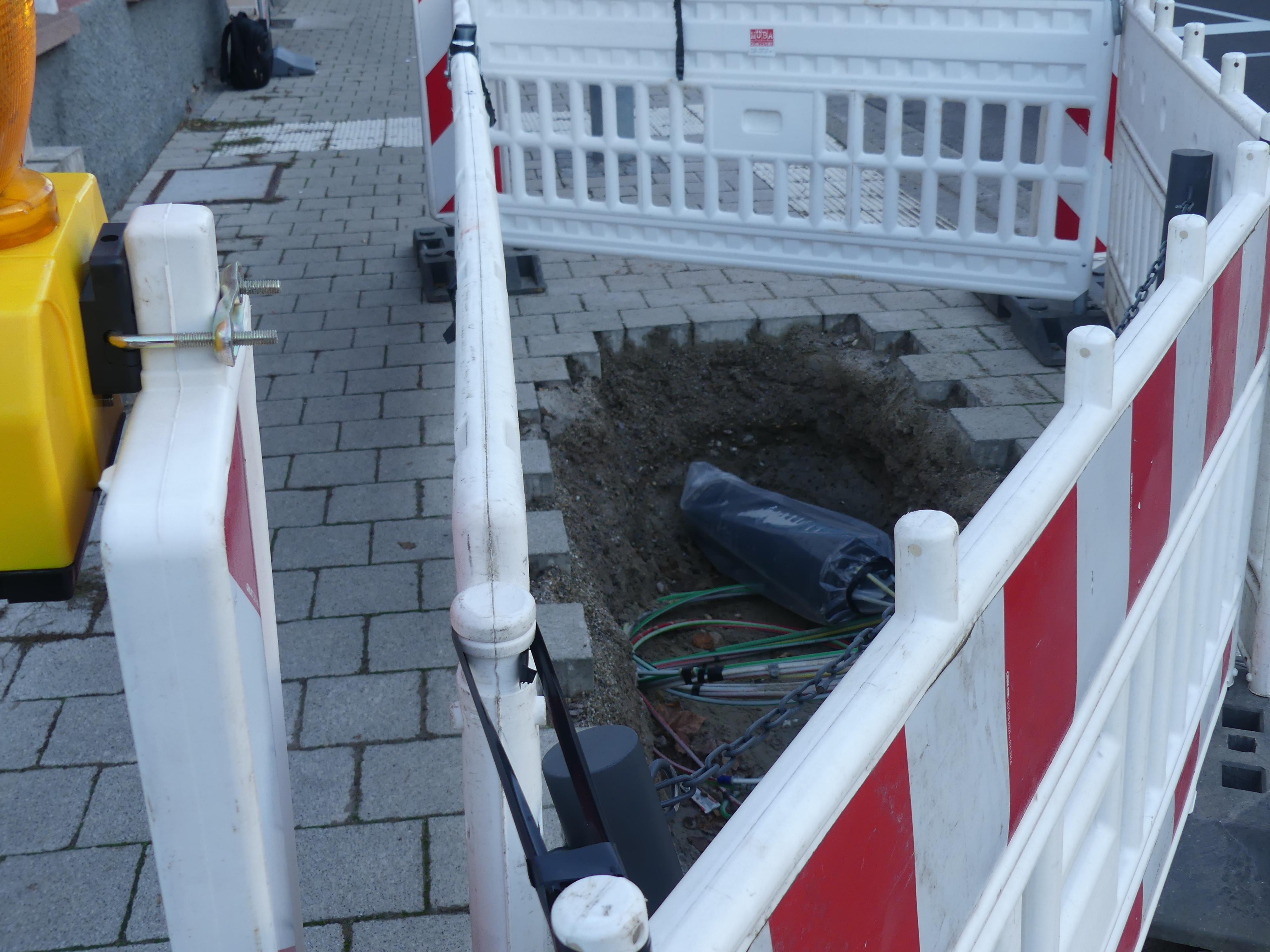 In Rheinau wird am Breitbandausbau gearbeitet.