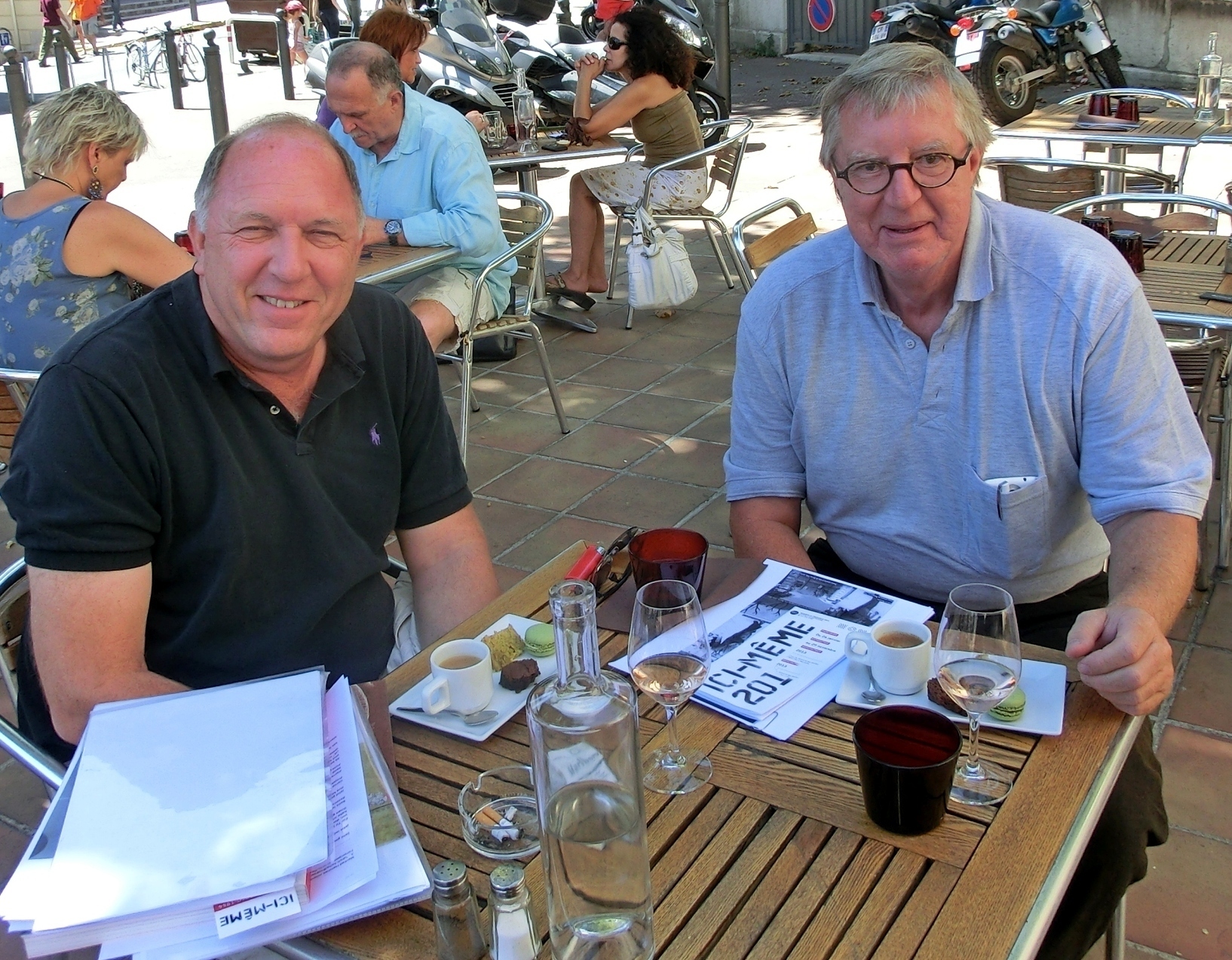 Manfred Hammes und Ulrich Fuchs, Programmchef der Kulturhauptstadt Marseille, im Interview