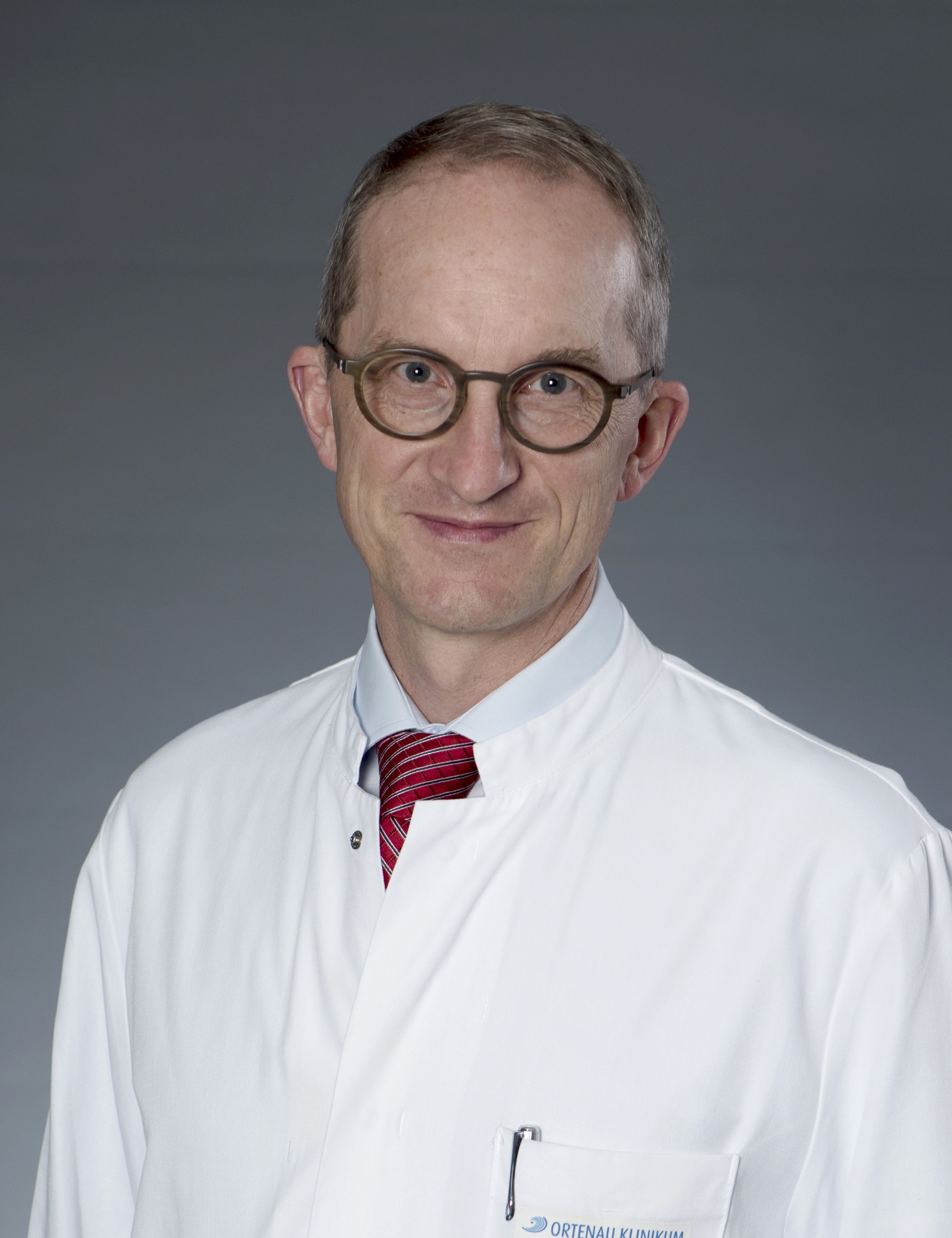Chefarzt Priv.-Doz. Dr. Jörg Simon