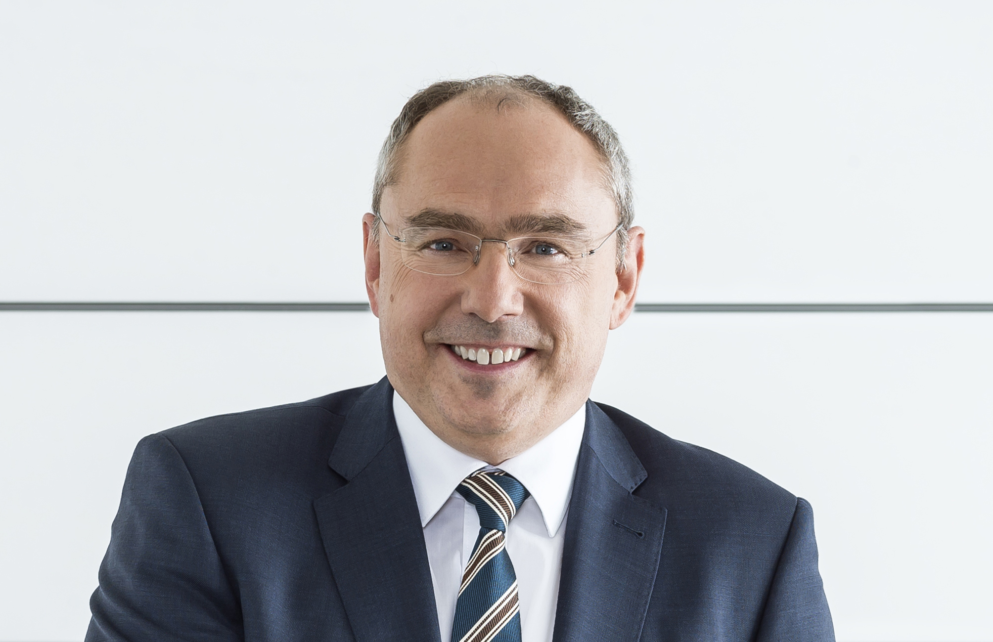 Frank Semling bleibt Vorstand Digital bei Hansgrohe SE.