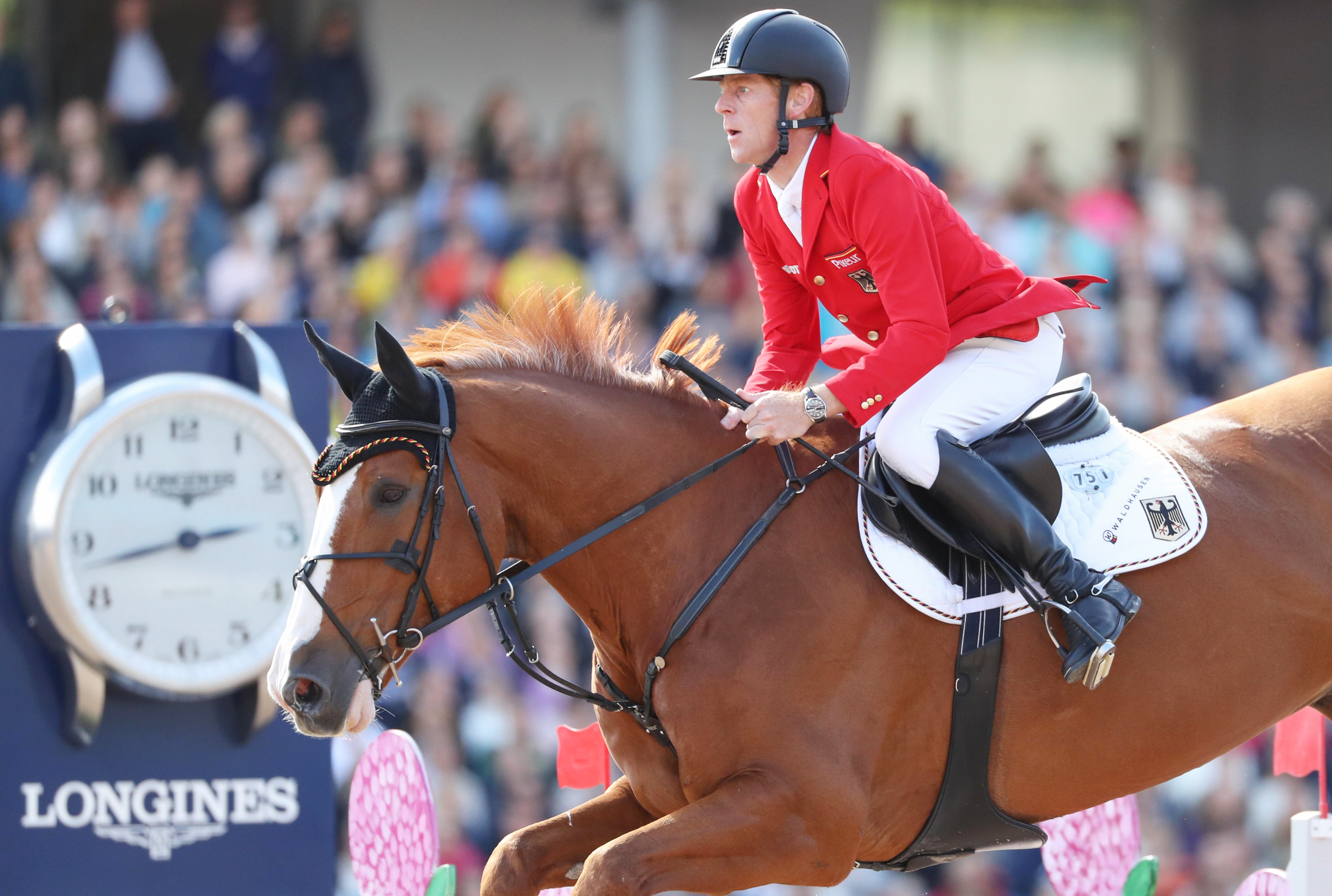 Auch der Springreiter Marcus Ehning ist bei den "BadenClassics" in Offenburg am Start.