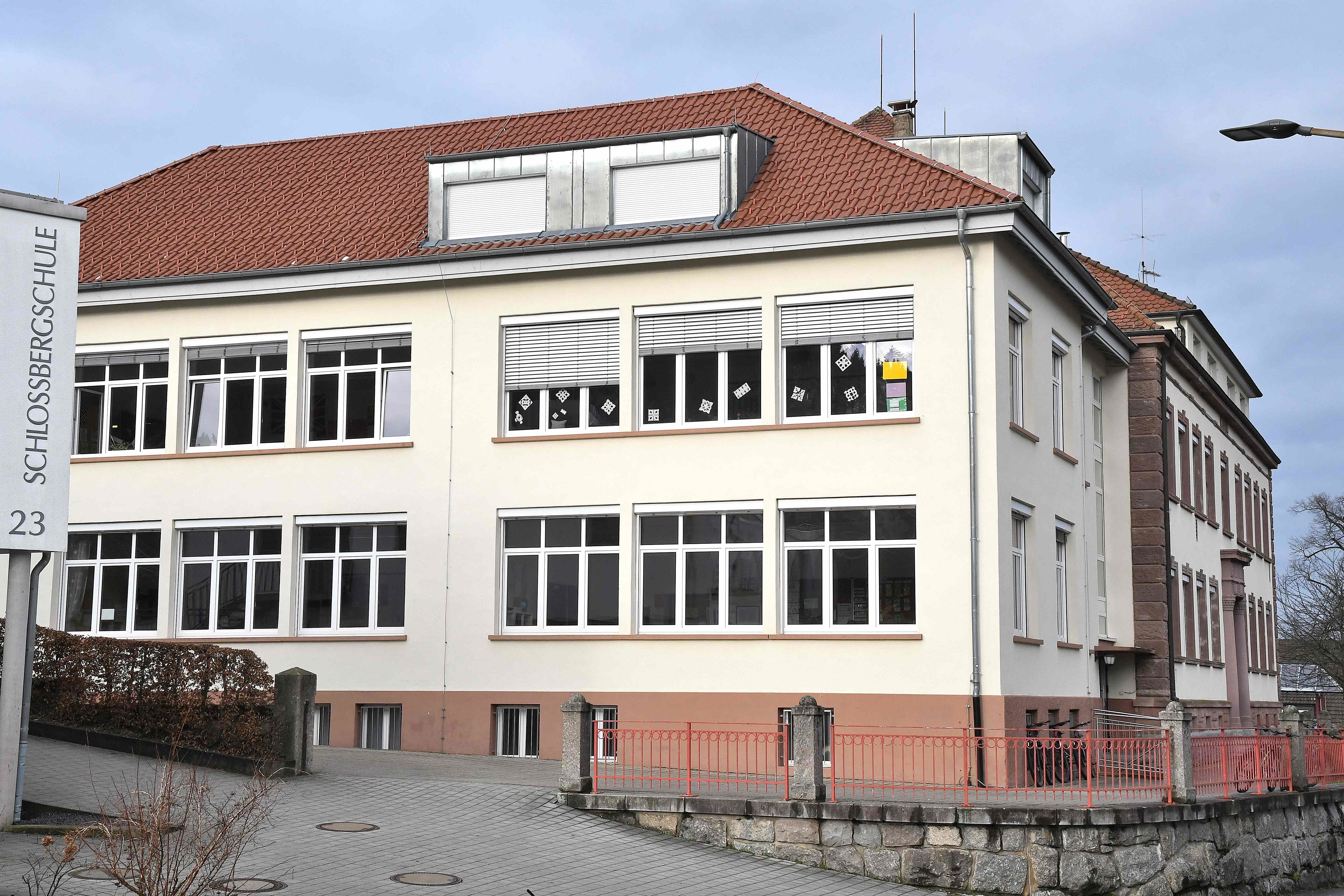 Die Räume für Naturwissenschaft und Technik an der Schlossbergschule in Kappelrodeck werden saniert und das sogar günstiger als gedacht.