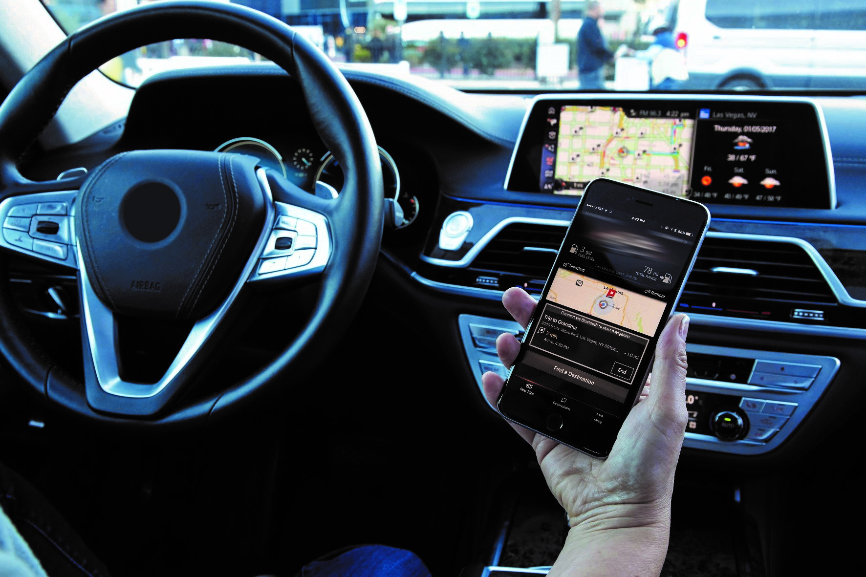 Experten fordern eine Offene Telematik Plattform im Fahrzeug.