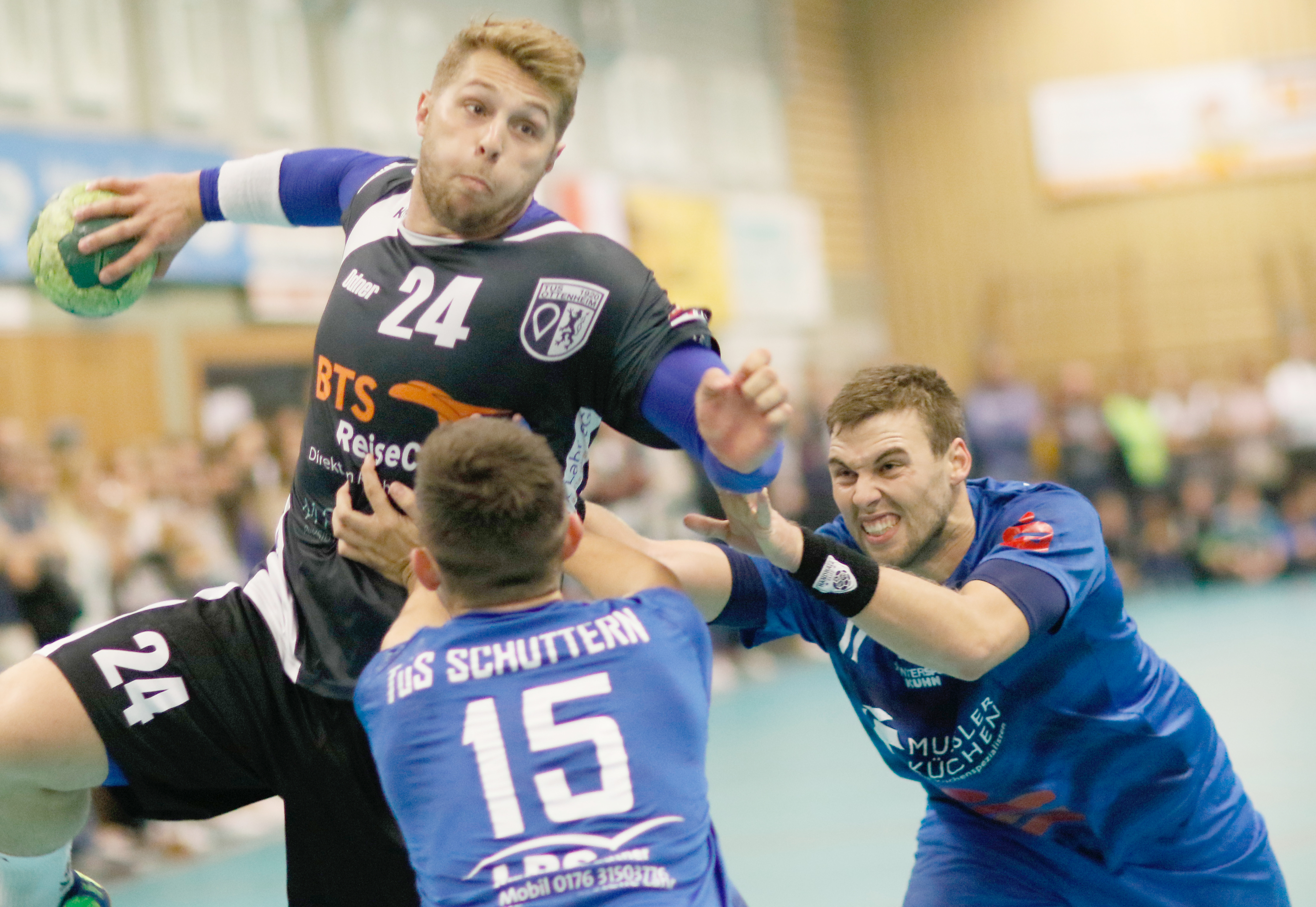 Mit acht Toren war Ottenheims Chris Berchtenbreiter (24) der beste Werfer am Freitag, 8. März 2019 in der Offohalle.