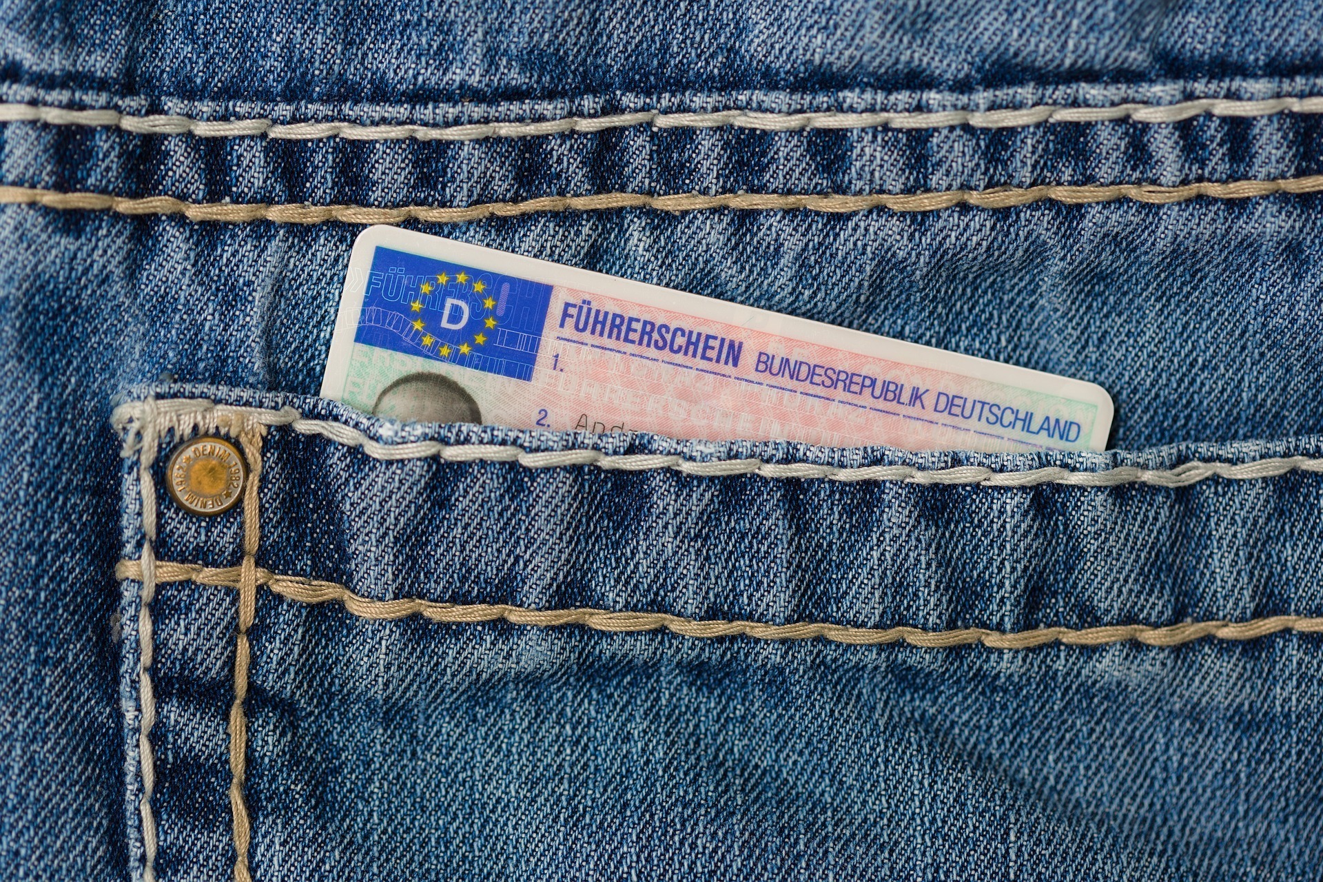 Mit einem Führerschein in Scheckkartenformat sind Autofahrer für die Zukunft gewappnet.