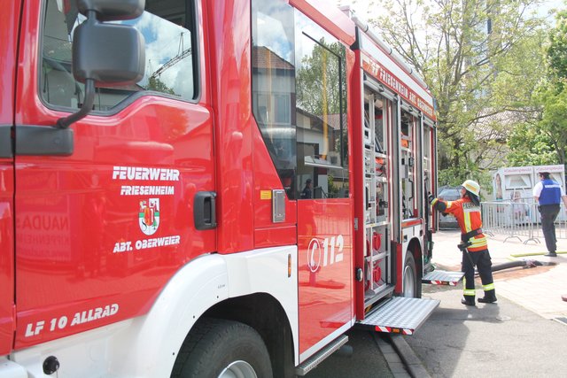 Die Freiwillige Feuerwehr aus Friesenheim trat für das Abzeichen in Silber an. Schnelligkeit und eine niedrige Fehlerquote waren entscheidend, um eine der Anforderungen für das Abzeichen zu bestehen.  | Foto: Sebastian Thomas