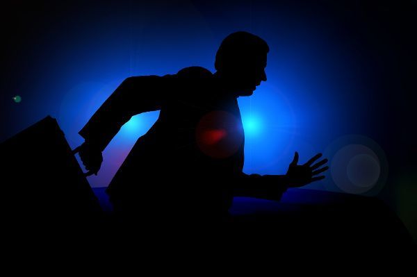 Zu viel Stress ist ungesund – das spüren acht von zehn Berufstätigen in Deutschland.