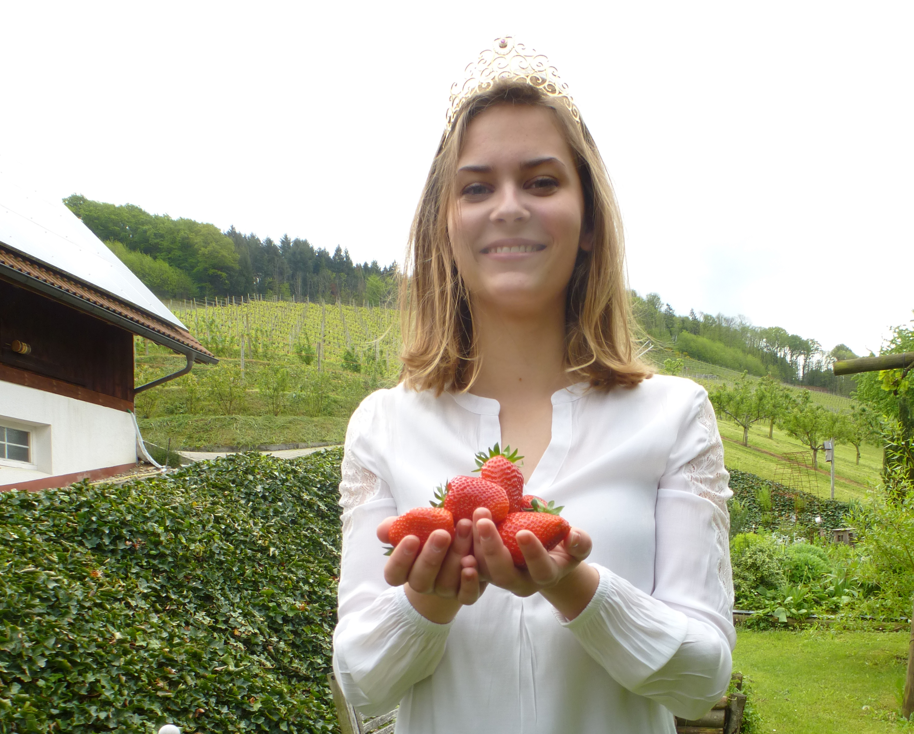 Anne Obrecht ist Erdbeerkönigin aus Leidenschaft. Das Wissen über die Frucht hat sie vor allem ihrem Vater Wendelin und ihrem Bruder Andreas zu verdanken.