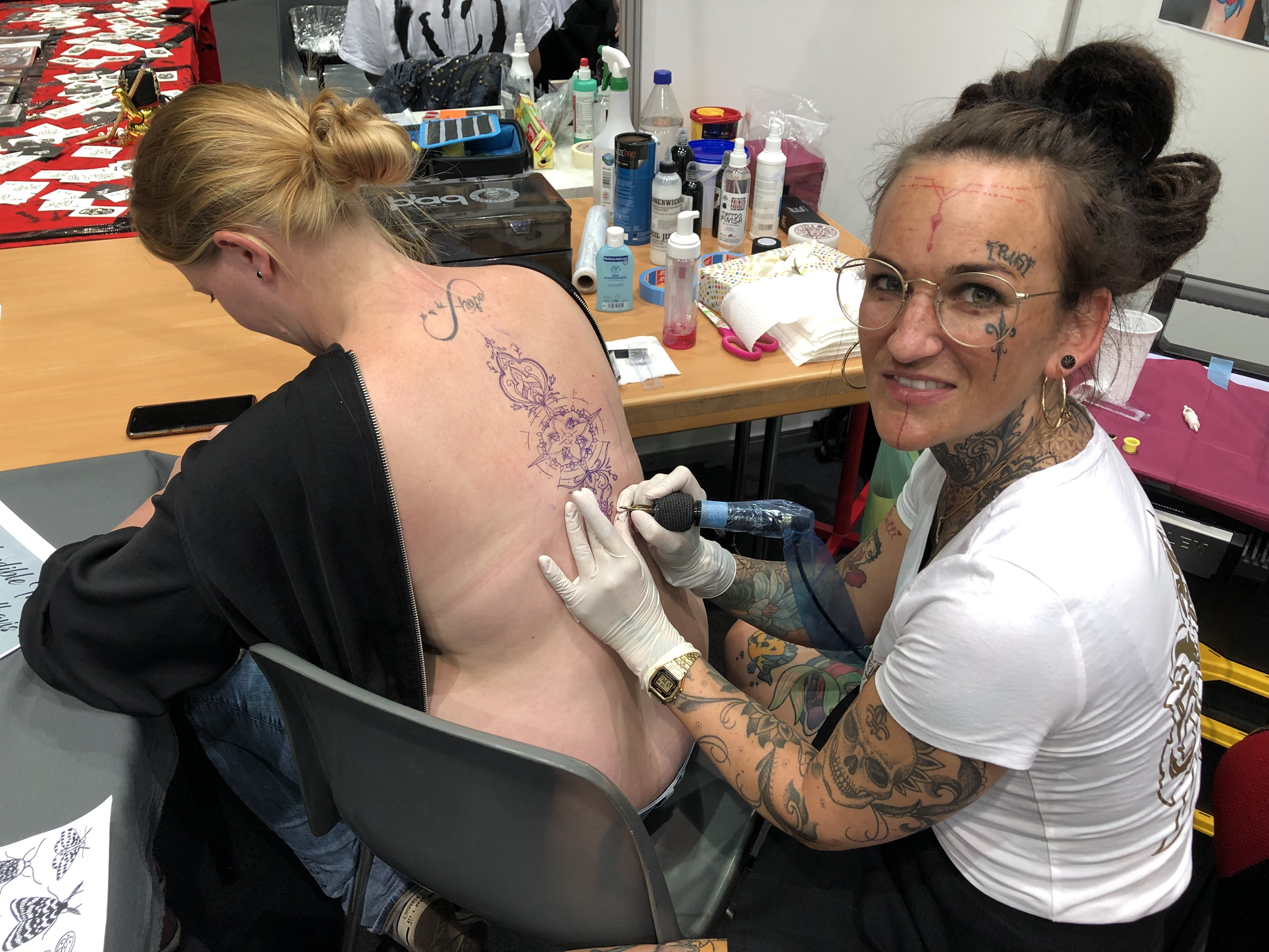 Aufwändige Tattoo-Kunst