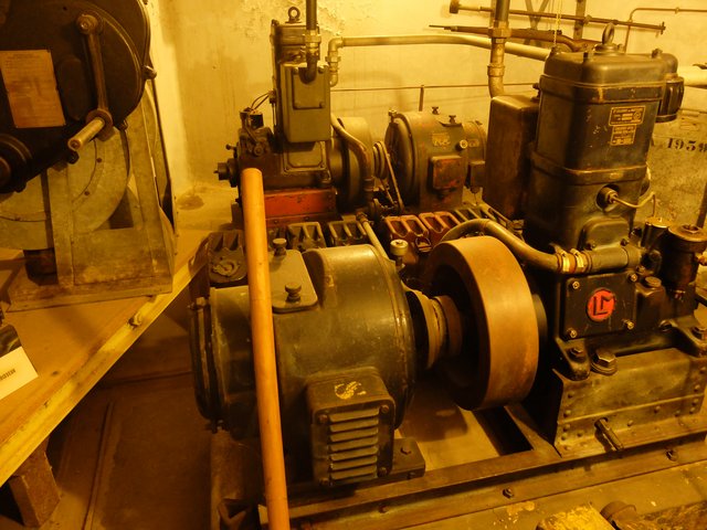 Das Dieselaggregat zur Stromerzeugung. | Foto: Alfred Schramm