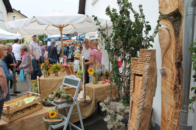 Blick aufs Markttreiben | Foto: gro