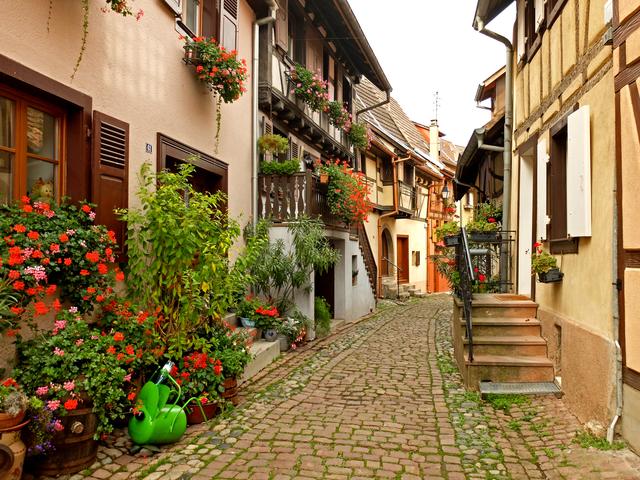 Wunderbare Fachwerkhäuser mit reichlich Blumenschmuck, erfreuen das Auge des Besuchers. | Foto: Alfred Schramm