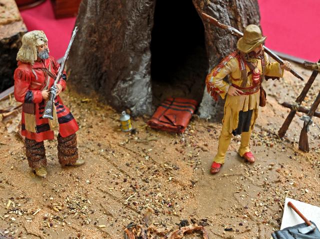 Trapper Jo und Jim sind rauhbeinige Kerle die durch die Wälder streifen und immer auf der Jagd nach Tieren mit feinen Fellen sind. | Foto: Alfred Schramm