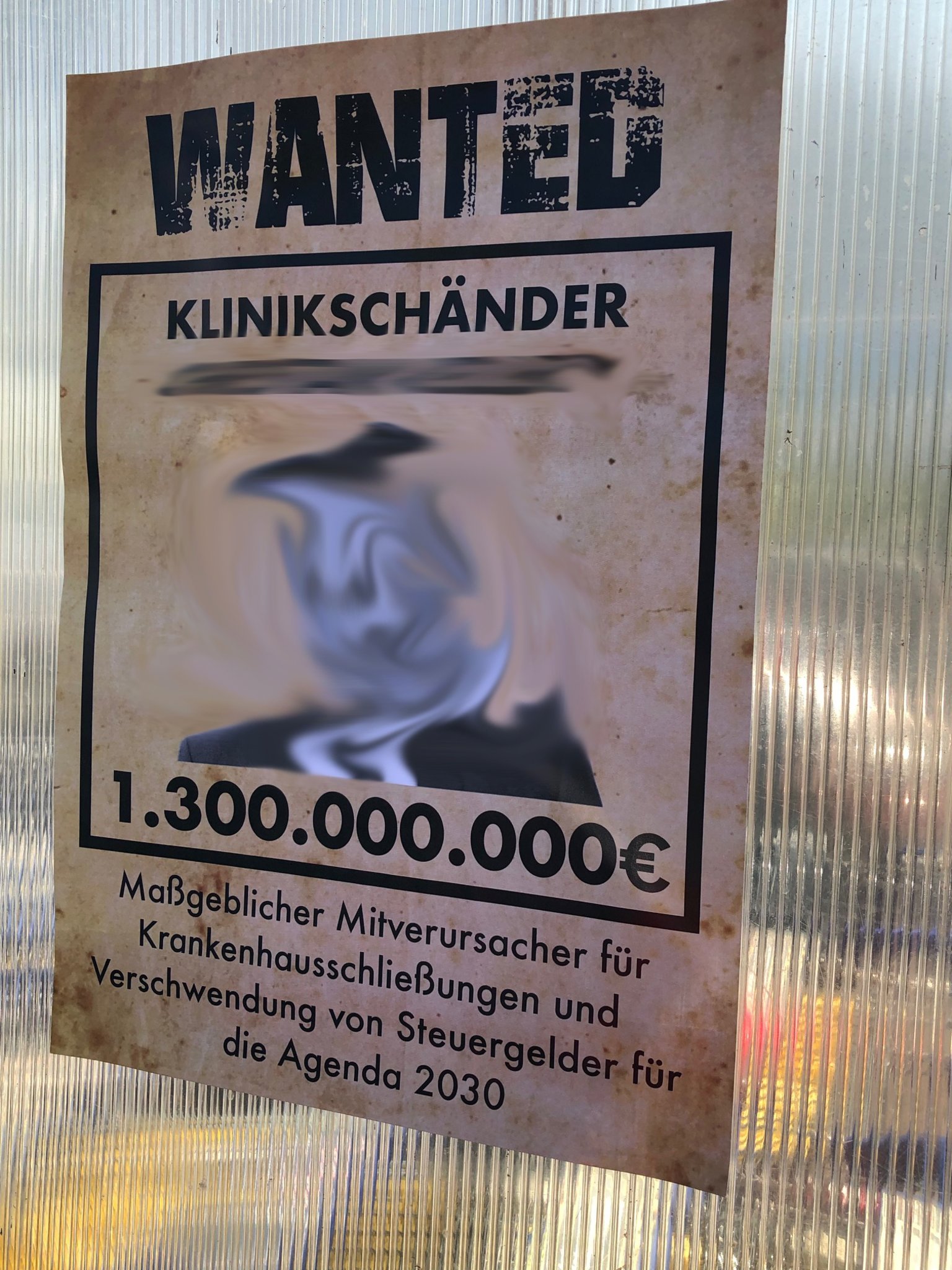 Ermittlungsverfahren eingestellt Plakate zur KlinikDebatte sind Meinungsäußerung Offenburg