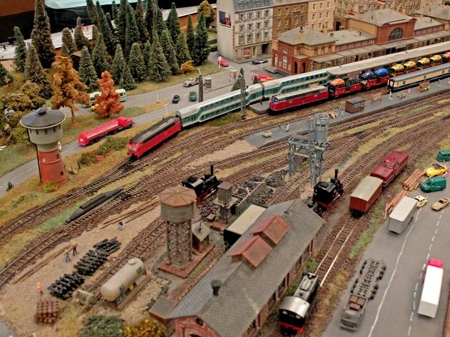 Der Bahnhofsbereich der Oberkircher Spur-N Anlage. | Foto: Alfred Schramm